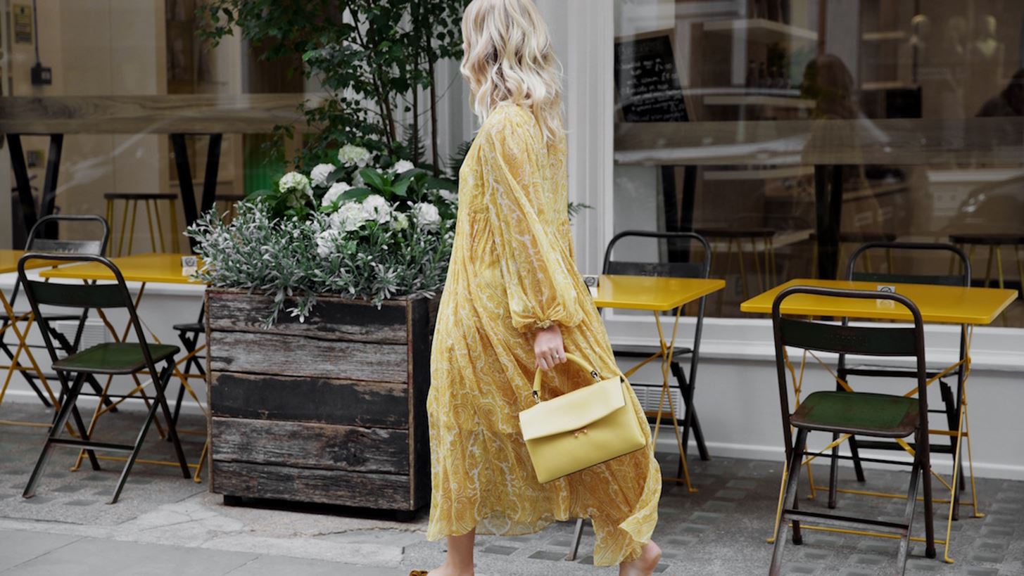 8 &#x3BA;&#x3B1;&#x3BB;&#x3BF;&#x3BA;&#x3B1;&#x3B9;&#x3C1;&#x3B9;&#x3BD;&#x3AC; fashion items &#x3C0;&#x3BF;&#x3C5; &#x3BC;&#x3C0;&#x3BF;&#x3C1;&#x3B5;&#x3AF;&#x3C2; &#x3BA;&#x3C1;&#x3B1;&#x3C4;&#x3AE;&#x3C3;&#x3B5;&#x3B9;&#x3C2; &#x3BA;&#x3B1;&#x3B9; &#x3BC;&#x3B5;&#x3C4;&#x3AC; &#x3C4;&#x3B9;&#x3C2; &#x3B4;&#x3B9;&#x3B1;&#x3BA;&#x3BF;&#x3C0;&#x3AD;&#x3C2;