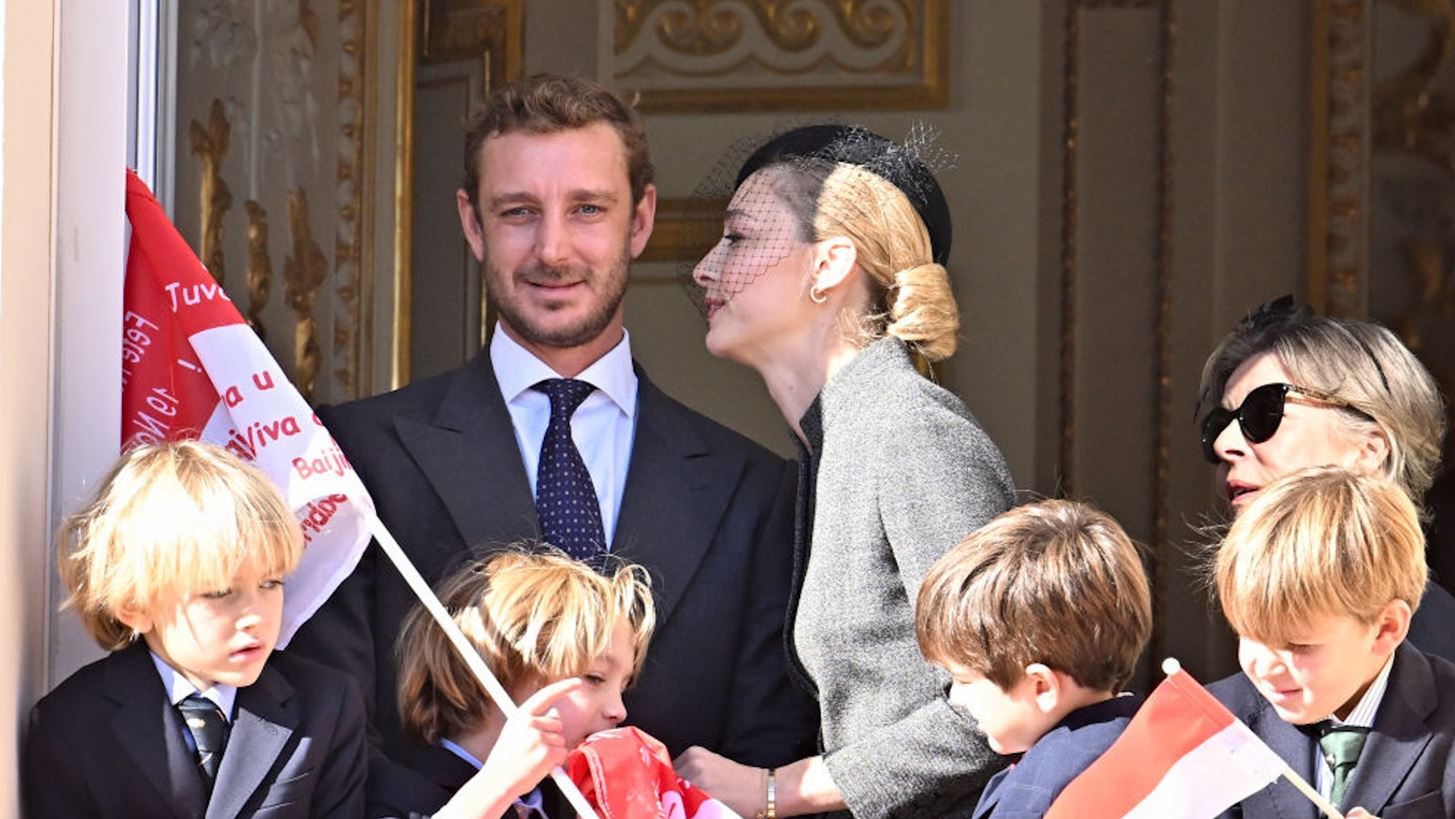 &#x392;eatrice Borromeo | &#x397; &#x3B5;&#x3C0;&#x3B9;&#x3C4;&#x3BF;&#x3BC;&#x3AE; &#x3C4;&#x3B7;&#x3C2; &#x3BA;&#x3BF;&#x3BC;&#x3C8;&#x3CC;&#x3C4;&#x3B7;&#x3C4;&#x3B1;&#x3C2; &#x3C3;&#x3C4;&#x3B7;&#x3BD; &#x3C0;&#x3C1;&#x3CE;&#x3C4;&#x3B7; &#x3B4;&#x3B7;&#x3BC;&#x3CC;&#x3C3;&#x3B9;&#x3B1; &#x3B5;&#x3BC;&#x3C6;&#x3AC;&#x3BD;&#x3B9;&#x3C3;&#x3B7; &#x3BC;&#x3B5;&#x3C4;&#x3AC; &#x3C4;&#x3B7; &#x3B3;&#x3AD;&#x3BD;&#x3BD;&#x3B7;&#x3C3;&#x3B7; &#x3C4;&#x3B7;&#x3C2; &#x3BA;&#x3CC;&#x3C1;&#x3B7;&#x3C2; &#x3C4;&#x3B7;&#x3C2;