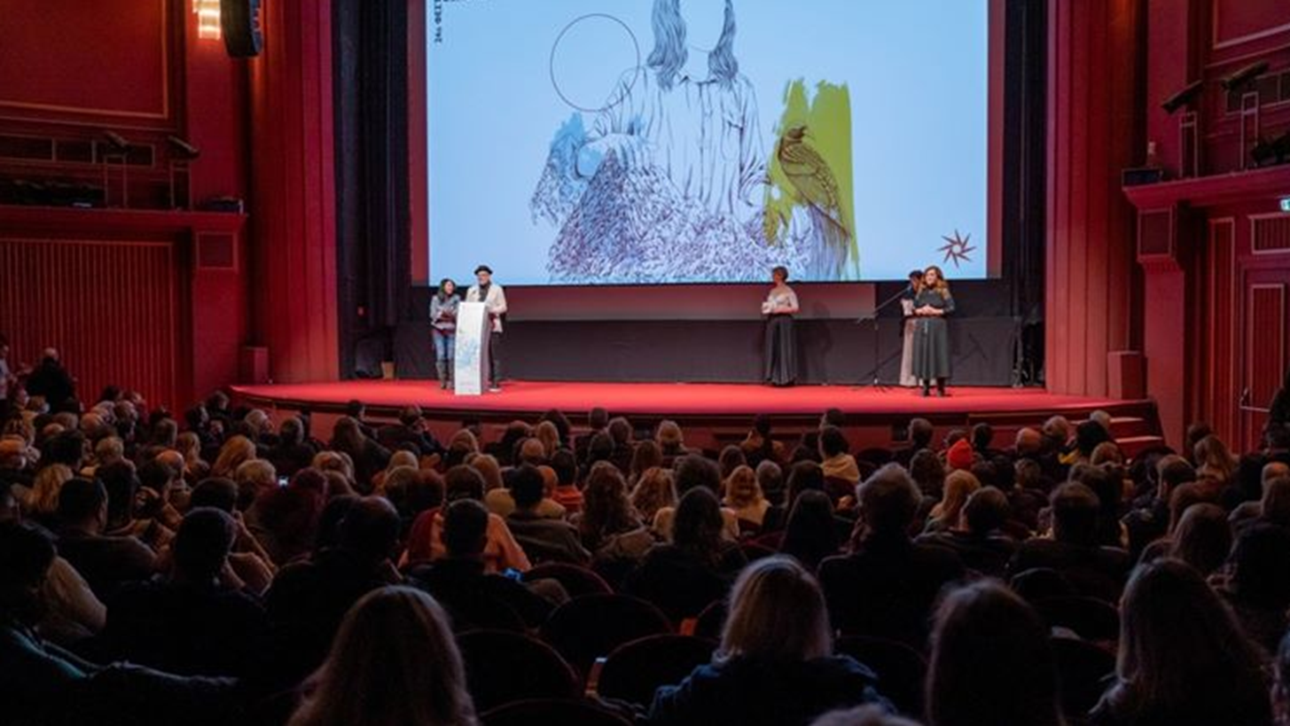 &#x3A6;&#x3B5;&#x3C3;&#x3C4;&#x3B9;&#x3B2;&#x3AC;&#x3BB; &#x39D;&#x3C4;&#x3BF;&#x3BA;&#x3B9;&#x3BC;&#x3B1;&#x3BD;&#x3C4;&#x3AD;&#x3C1; &#x398;&#x3B5;&#x3C3;&#x3C3;&#x3B1;&#x3BB;&#x3BF;&#x3BD;&#x3AF;&#x3BA;&#x3B7;&#x3C2; 2022 | &#x391;&#x3C0;&#x3CC; &#x3C4;&#x3B7;&#x3BD; &#x39F;&#x3C5;&#x3BA;&#x3C1;&#x3B1;&#x3BD;&#x3AF;&#x3B1; &#x3BA;&#x3B1;&#x3B9; &#x3C4;&#x3BF; &#x3B4;&#x3B9;&#x3B1;&#x3B4;&#x3AF;&#x3BA;&#x3C4;&#x3C5;&#x3BF; &#x3C9;&#x3C2; &#x3C4;&#x3BF;&#x3BD; John Ford