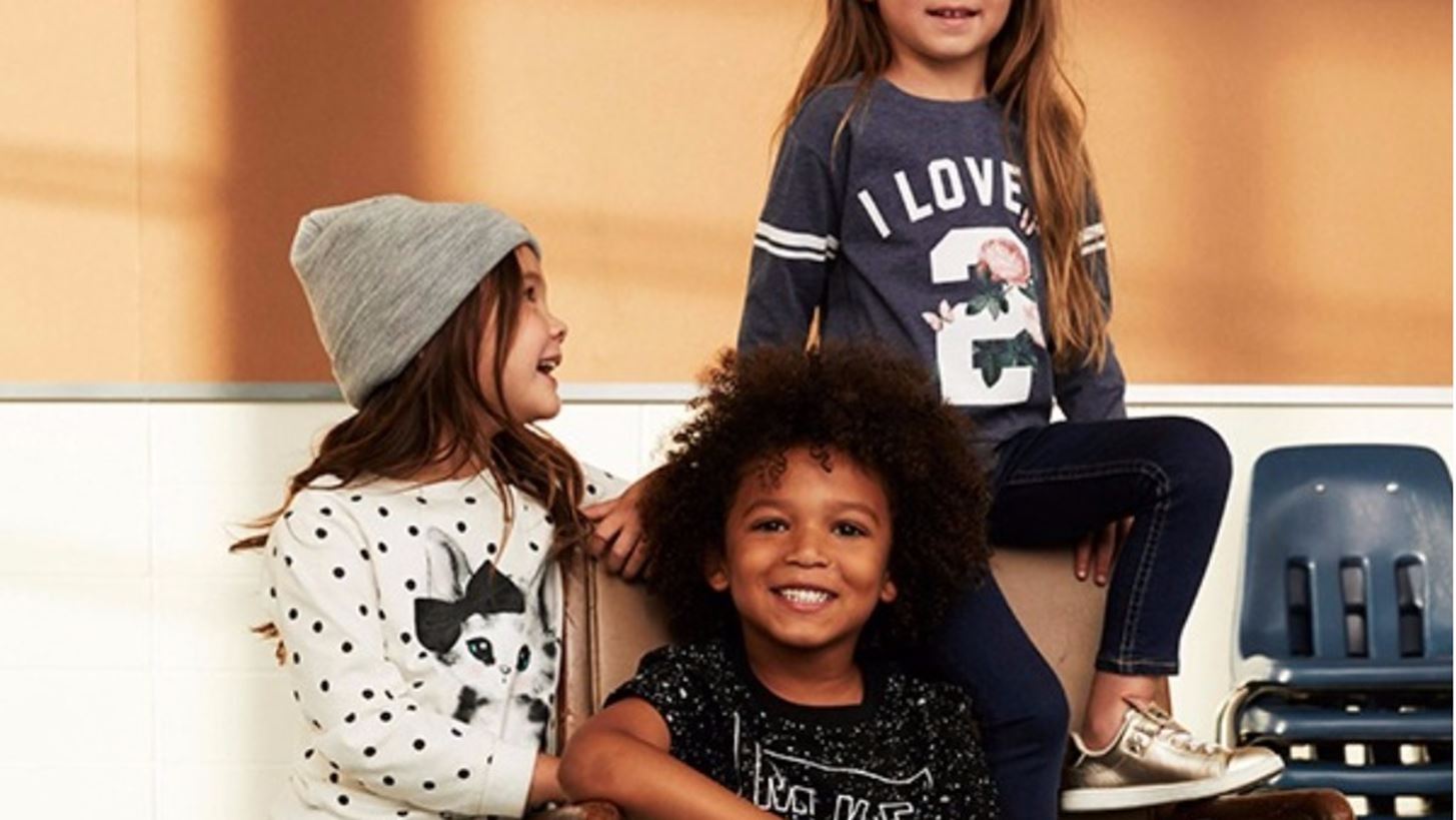 &#x395;&#x3C0;&#x3B9;&#x3C3;&#x3C4;&#x3C1;&#x3BF;&#x3C6;&#x3AE; &#x3C3;&#x3C4;&#x3B1; &#x3B8;&#x3C1;&#x3B1;&#x3BD;&#x3AF;&#x3B1; &#x3BC;&#x3B5; &#x3B1;&#x3C0;&#x3AF;&#x3B8;&#x3B1;&#x3BD;&#x3B5;&#x3C2; &#x3C0;&#x3C1;&#x3BF;&#x3C3;&#x3C6;&#x3BF;&#x3C1;&#x3AD;&#x3C2; &#x3BA;&#x3B1;&#x3B9; &#x3AD;&#x3BD;&#x3B1; super &#x3B4;&#x3B9;&#x3B1;&#x3B3;&#x3C9;&#x3BD;&#x3B9;&#x3C3;&#x3BC;&#x3CC; &#x3B1;&#x3C0;&#x3CC; &#x3C4;&#x3B7;&#x3BD; H&amp;M!