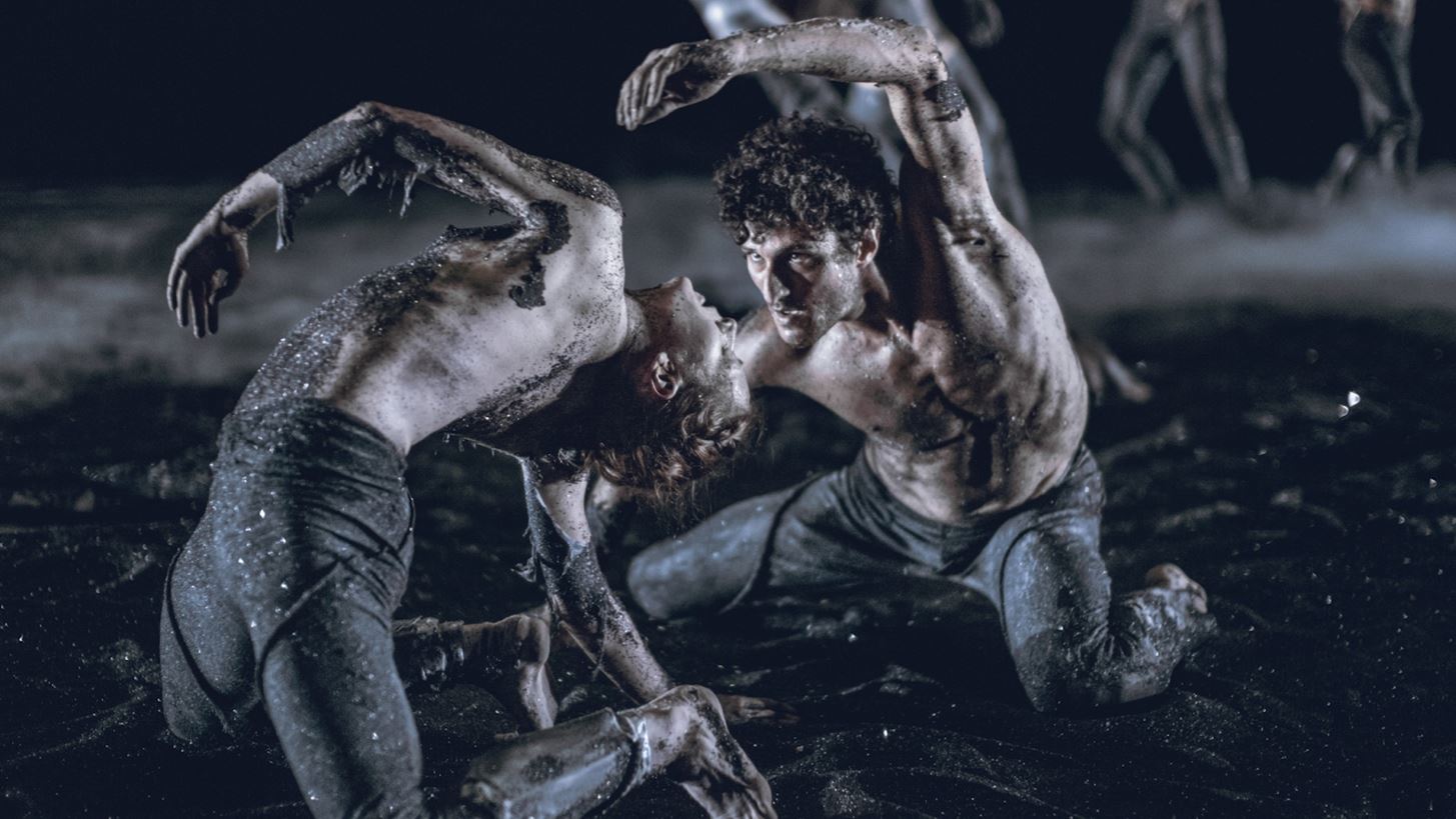 Onassis Dance Days 2025 | &#x388;&#x3BD;&#x3B1;&#x3C2; &#x3BC;&#x3B1;&#x3C1;&#x3B1;&#x3B8;&#x3CE;&#x3BD;&#x3B9;&#x3BF;&#x3C2; &#x3C3;&#x3CD;&#x3B3;&#x3C7;&#x3C1;&#x3BF;&#x3BD;&#x3BF;&#x3C5; &#x3C7;&#x3BF;&#x3C1;&#x3BF;&#x3CD; &#x3C3;&#x3C4;&#x3B9;&#x3C2; &#x3C3;&#x3BA;&#x3B7;&#x3BD;&#x3AD;&#x3C2; &#x3C4;&#x3B7;&#x3C2; &#x3A3;&#x3C4;&#x3AD;&#x3B3;&#x3B7;&#x3C2;