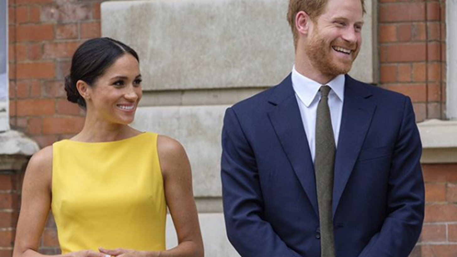 Finding Freedom: &#x397; &#x3B2;&#x3B9;&#x3BF;&#x3B3;&#x3C1;&#x3B1;&#x3C6;&#x3AF;&#x3B1; &#x3C4;&#x3C9;&#x3BD; Sussexes &#x3BC;&#x3CC;&#x3BB;&#x3B9;&#x3C2; &#x3BA;&#x3C5;&#x3BA;&#x3BB;&#x3BF;&#x3C6;&#x3CC;&#x3C1;&#x3B7;&#x3C3;&#x3B5; &#x3BA;&#x3B1;&#x3B9; &#x3C0;&#x3BF;&#x3BB;&#x3BB;&#x3AD;&#x3C2; &#x3BA;&#x3C1;&#x3C5;&#x3C6;&#x3AD;&#x3C2; &#x3BB;&#x3B5;&#x3C0;&#x3C4;&#x3BF;&#x3BC;&#x3AD;&#x3C1;&#x3B5;&#x3B9;&#x3B5;&#x3C2; &#x3B5;&#x3AF;&#x3B4;&#x3B1;&#x3BD; &#x3C4;&#x3BF; &#x3C6;&#x3C9;&#x3C2; &#x3C4;&#x3B7;&#x3C2; &#x3B4;&#x3B7;&#x3BC;&#x3BF;&#x3C3;&#x3B9;&#x3CC;&#x3C4;&#x3B7;&#x3C4;&#x3B1;&#x3C2;