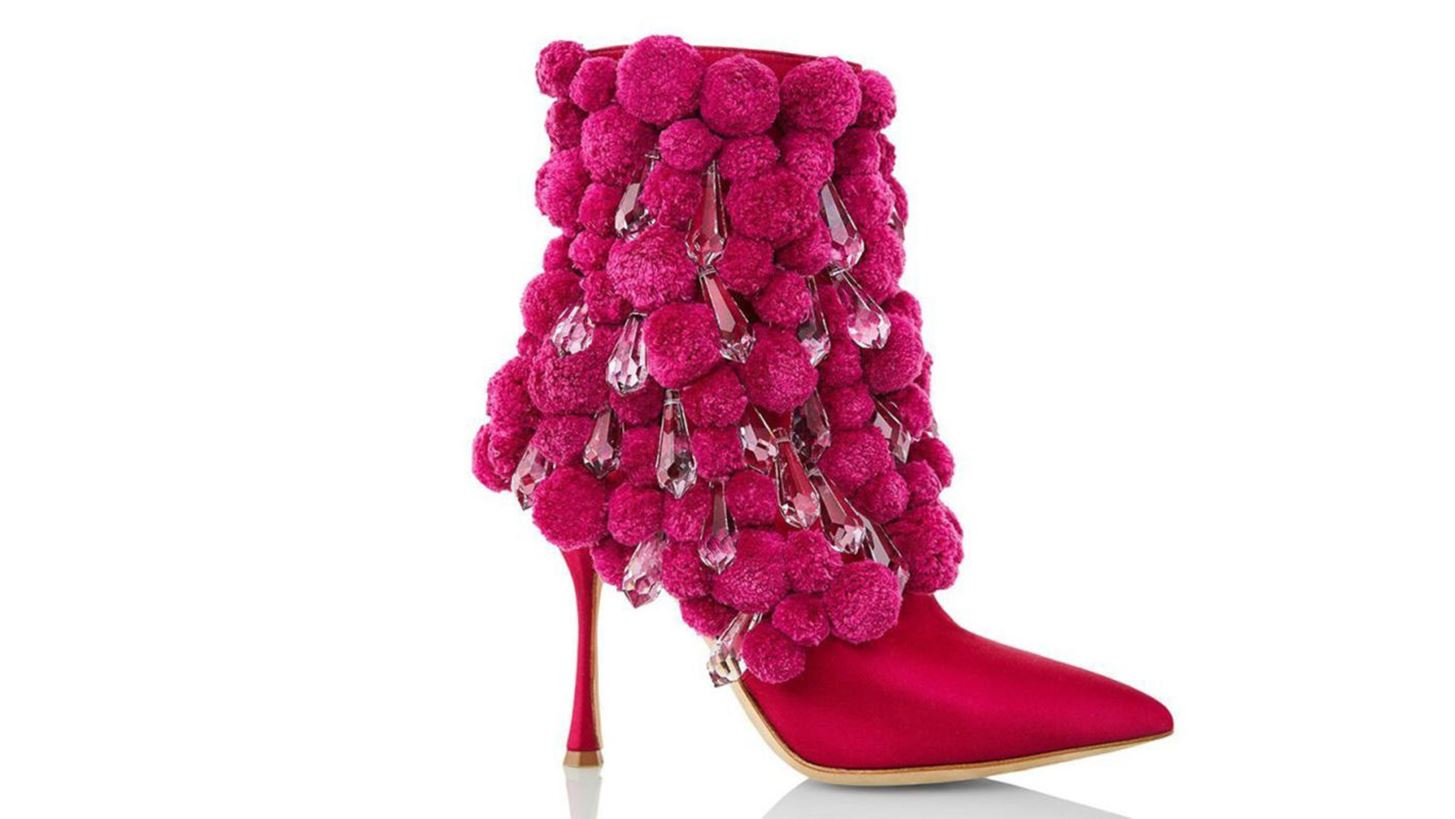 O Manolo Blahnik &#x3C3;&#x3C7;&#x3B5;&#x3B4;&#x3AF;&#x3B1;&#x3C3;&#x3B5; &#x3C4;&#x3BF; &#x3C0;&#x3B9;&#x3BF; &#x3B5;&#x3BA;&#x3BA;&#x3B5;&#x3BD;&#x3C4;&#x3C1;&#x3B9;&#x3BA;&#x3CC; &#x3B6;&#x3B5;&#x3C5;&#x3B3;&#x3AC;&#x3C1;&#x3B9; ankle boots
