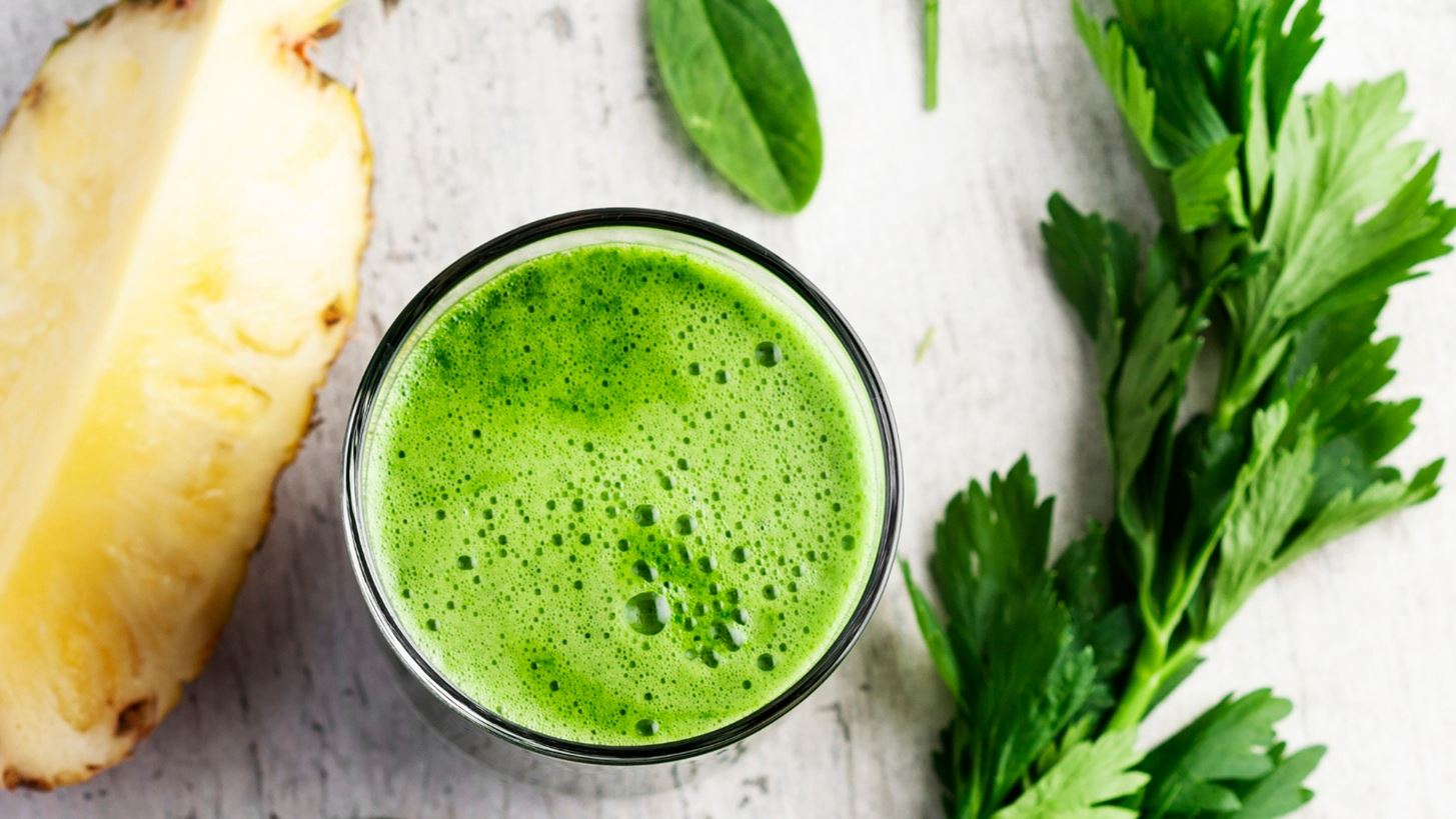 3 &#x3B1;&#x3C0;&#x3BF;&#x3BB;&#x3B1;&#x3C5;&#x3C3;&#x3C4;&#x3B9;&#x3BA;&#x3AC; smoothies &#x3B3;&#x3B9;&#x3B1; &#x3B1;&#x3C0;&#x3BF;&#x3C4;&#x3BF;&#x3BE;&#x3AF;&#x3BD;&#x3C9;&#x3C3;&#x3B7;