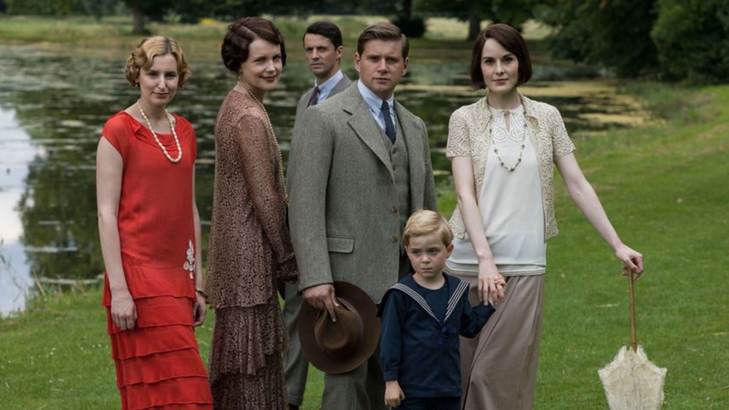&#x39C;&#x3B9;&#x3B1; &#x3B4;&#x3B9;&#x3B1;&#x3B4;&#x3C1;&#x3B1;&#x3C3;&#x3C4;&#x3B9;&#x3BA;&#x3AE; &#x3AD;&#x3BA;&#x3B8;&#x3B5;&#x3C3;&#x3B7; &#x3B3;&#x3B9;&#x3B1; &#x3C4;&#x3BF; Downton Abbey &#x3BE;&#x3B5;&#x3BA;&#x3B9;&#x3BD;&#x3AC; &#x3C0;&#x3B1;&#x3B3;&#x3BA;&#x3CC;&#x3C3;&#x3BC;&#x3B9;&#x3B1; &#x3C0;&#x3B5;&#x3C1;&#x3B9;&#x3BF;&#x3B4;&#x3B5;&#x3AF;&#x3B1;