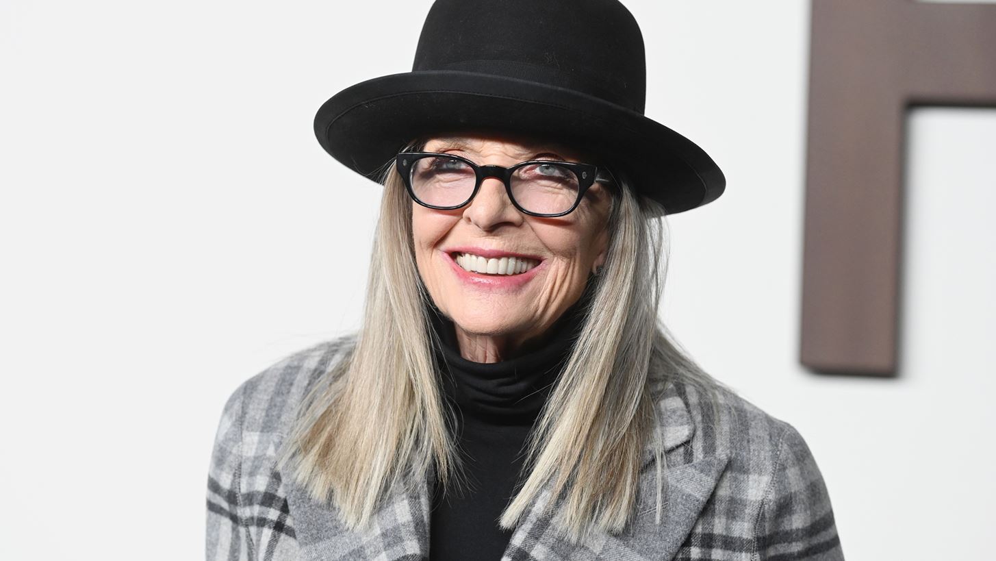 &#x388;&#x3C6;&#x3C5;&#x3B3;&#x3B5; &#x3B1;&#x3C0;&#x3CC; &#x3C4;&#x3B7; &#x3B6;&#x3C9;&#x3AE; &#x3B7; Diane Keaton