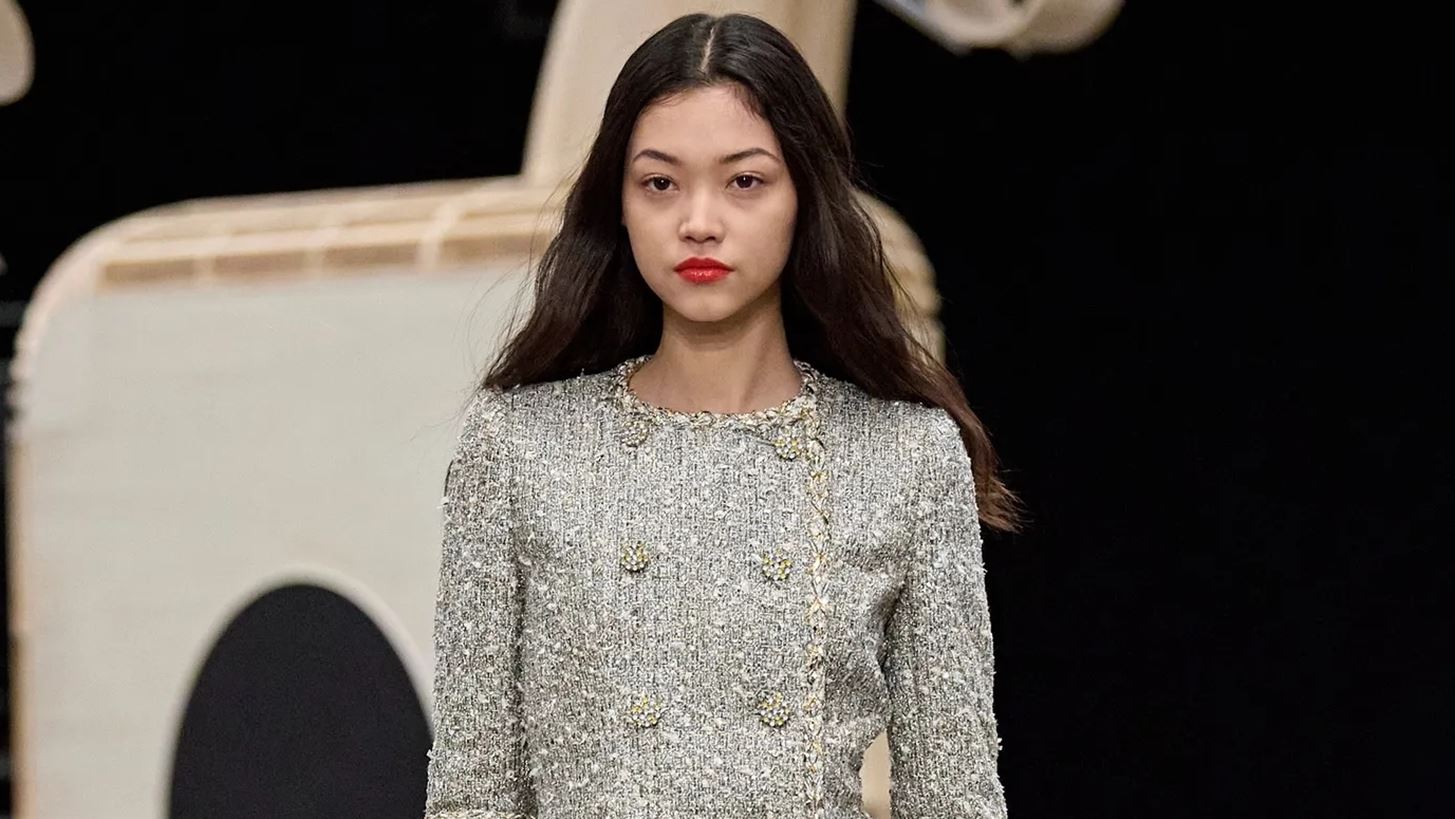 Paris Haute Couture Week SS &#x27;23 | &#x39F;&#x3B9; beauty &#x3C4;&#x3AC;&#x3C3;&#x3B5;&#x3B9;&#x3C2; &#x3C0;&#x3BF;&#x3C5; &#x3B5;&#x3C0;&#x3B9;&#x3BA;&#x3C1;&#x3AC;&#x3C4;&#x3B7;&#x3C3;&#x3B1;&#x3BD; &#x3C3;&#x3C4;&#x3B1; shows &#x3A5;&#x3C8;&#x3B7;&#x3BB;&#x3AE;&#x3C2; &#x3A1;&#x3B1;&#x3C0;&#x3C4;&#x3B9;&#x3BA;&#x3AE;&#x3C2;