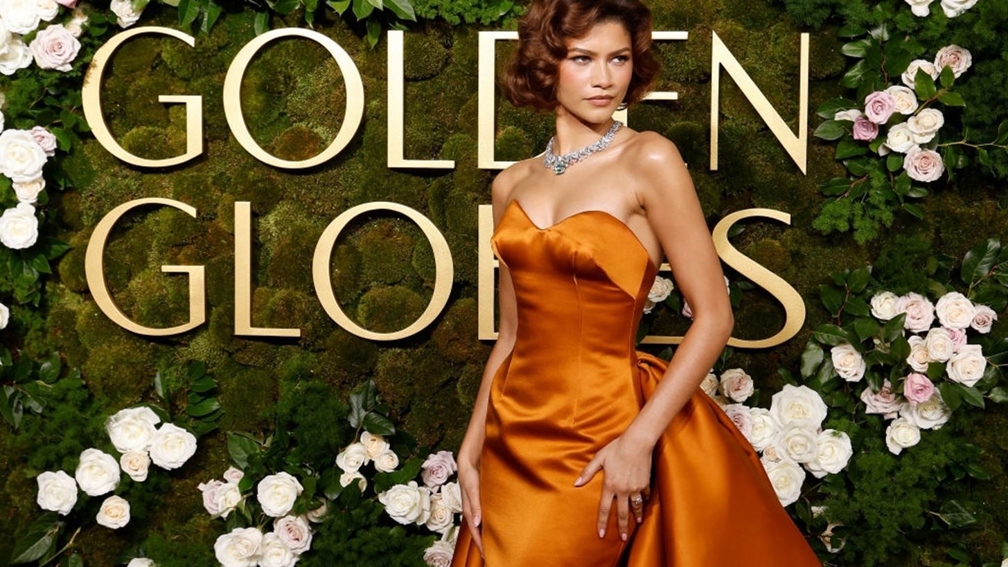 Zendaya | &#x397; &#x3B5;&#x3BC;&#x3C6;&#x3AC;&#x3BD;&#x3B9;&#x3C3;&#x3AE; &#x3C4;&#x3B7;&#x3C2; &#x3C3;&#x3C4;&#x3B9;&#x3C2; &#x3A7;&#x3C1;&#x3C5;&#x3C3;&#x3AD;&#x3C2; &#x3A3;&#x3C6;&#x3B1;&#x3AF;&#x3C1;&#x3B5;&#x3C2; &#x3C0;&#x3C5;&#x3C1;&#x3BF;&#x3B4;&#x3CC;&#x3C4;&#x3B7;&#x3C3;&#x3B5; &#x3C6;&#x3AE;&#x3BC;&#x3B5;&#x3C2; &#x3CC;&#x3C4;&#x3B9; &#x3C0;&#x3B1;&#x3BD;&#x3C4;&#x3C1;&#x3B5;&#x3CD;&#x3B5;&#x3C4;&#x3B1;&#x3B9;
