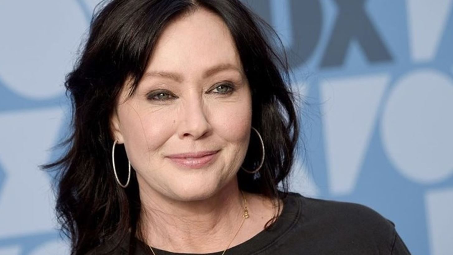 Shannen Doherty | &#x3A5;&#x3C0;&#x3AD;&#x3B3;&#x3C1;&#x3B1;&#x3C8;&#x3B5; &#x3C4;&#x3BF; &#x3B4;&#x3B9;&#x3B1;&#x3B6;&#x3CD;&#x3B3;&#x3B9;&#x3CC; &#x3C4;&#x3B7;&#x3C2; &#x3BC;&#x3B9;&#x3B1; &#x3BC;&#x3AD;&#x3C1;&#x3B1; &#x3C0;&#x3C1;&#x3B9;&#x3BD; &#x3C0;&#x3B5;&#x3B8;&#x3AC;&#x3BD;&#x3B5;&#x3B9; - &quot;&#x394;&#x3B5;&#x3BD; &#x3AD;&#x3B4;&#x3B5;&#x3B9;&#x3BE;&#x3B5;&#x3C2; &#x3B1;&#x3BD;&#x3B8;&#x3C1;&#x3C9;&#x3C0;&#x3B9;&#x3AC;&quot;