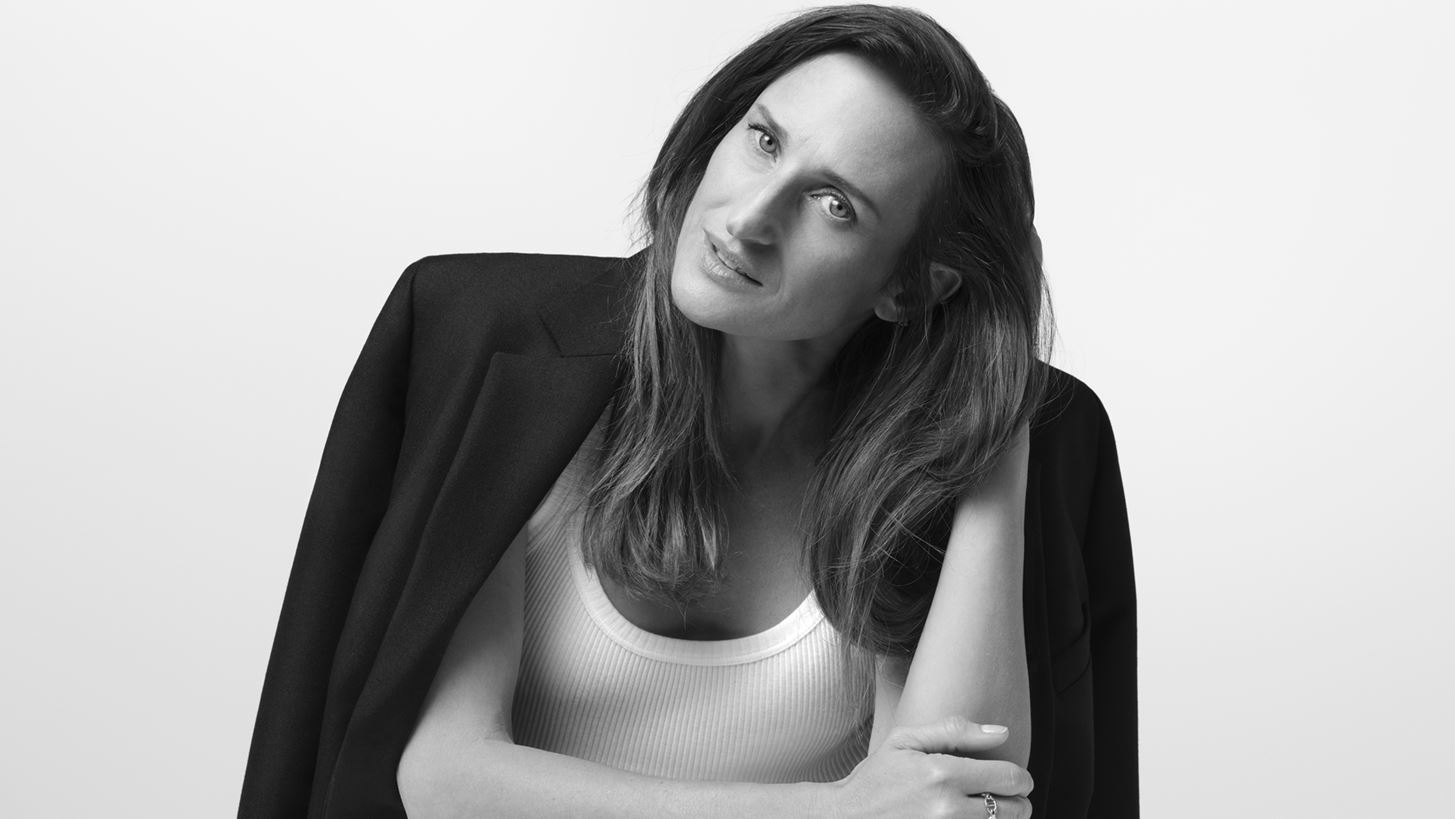 H Camille Cottin &#x3B5;&#x3AF;&#x3BD;&#x3B1;&#x3B9; &#x3B7; &#x3BD;&#x3AD;&#x3B1; &#x3C0;&#x3C1;&#x3C9;&#x3C4;&#x3B1;&#x3B3;&#x3C9;&#x3BD;&#x3AF;&#x3C3;&#x3C4;&#x3C1;&#x3B9;&#x3B1; &#x3C4;&#x3B7;&#x3C2; &#x3BA;&#x3B1;&#x3BC;&#x3C0;&#x3AC;&#x3BD;&#x3B9;&#x3B1;&#x3C2; &#x3B3;&#x3B9;&#x3B1; &#x3C4;&#x3B7; Lady 95.22