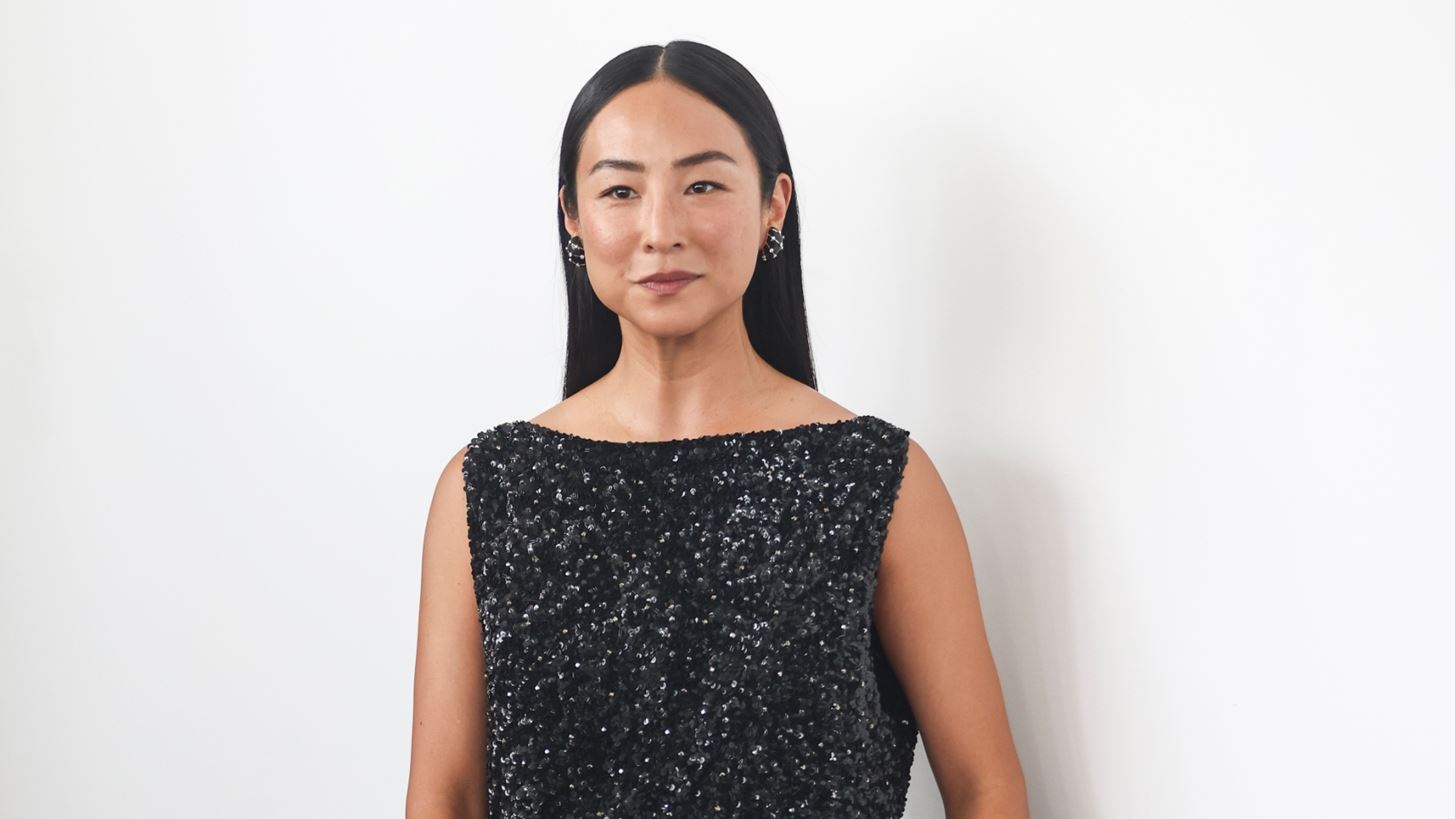 &#x397; Greta Lee &#x3B5;&#x3AF;&#x3BD;&#x3B1;&#x3B9; &#x3B7; &#x3BD;&#x3AD;&#x3B1; ambassador &#x3C4;&#x3BF;&#x3C5; &#x3BF;&#x3AF;&#x3BA;&#x3BF;&#x3C5; Dior