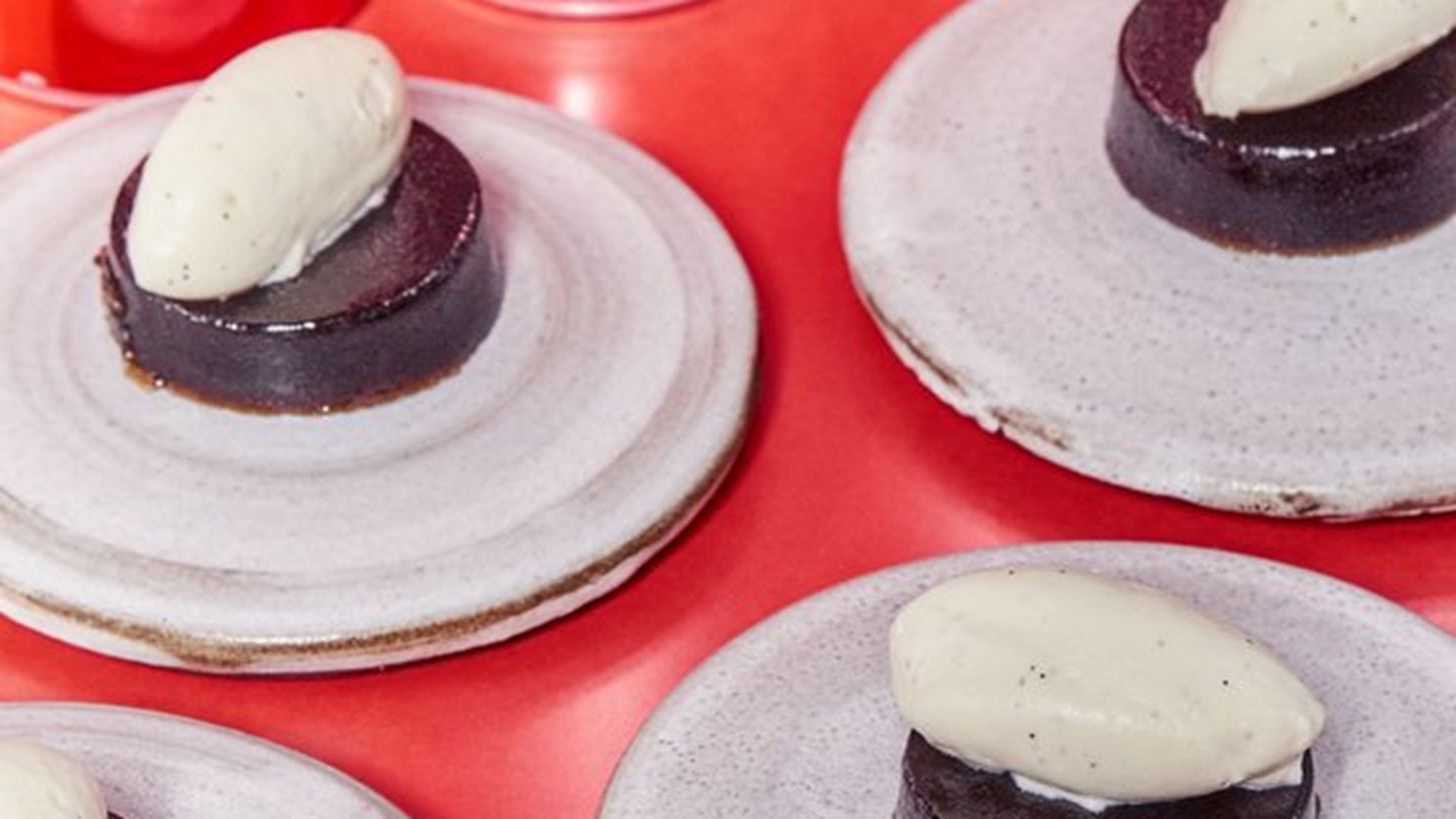 &#x397; Tate Modern &#x3B4;&#x3B7;&#x3BC;&#x3B9;&#x3BF;&#x3C5;&#x3C1;&#x3B3;&#x3B5;&#x3AF; &#x3AD;&#x3BD;&#x3B1; &#x3BC;&#x3B5;&#x3BD;&#x3BF;&#x3CD; &#x3B5;&#x3BC;&#x3C0;&#x3BD;&#x3B5;&#x3C5;&#x3C3;&#x3BC;&#x3AD;&#x3BD;&#x3BF; &#x3B1;&#x3C0;&#x3CC; &#x3C4;&#x3BF;&#x3BD; Andy Warhol