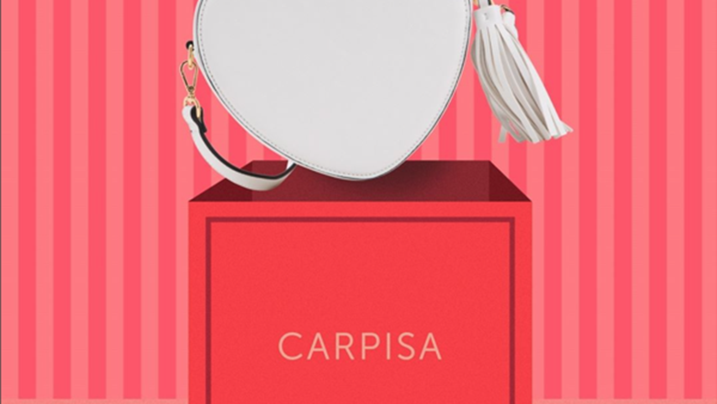 Κράτα την… αγάπη σου με μία τσάντα Carpisa!