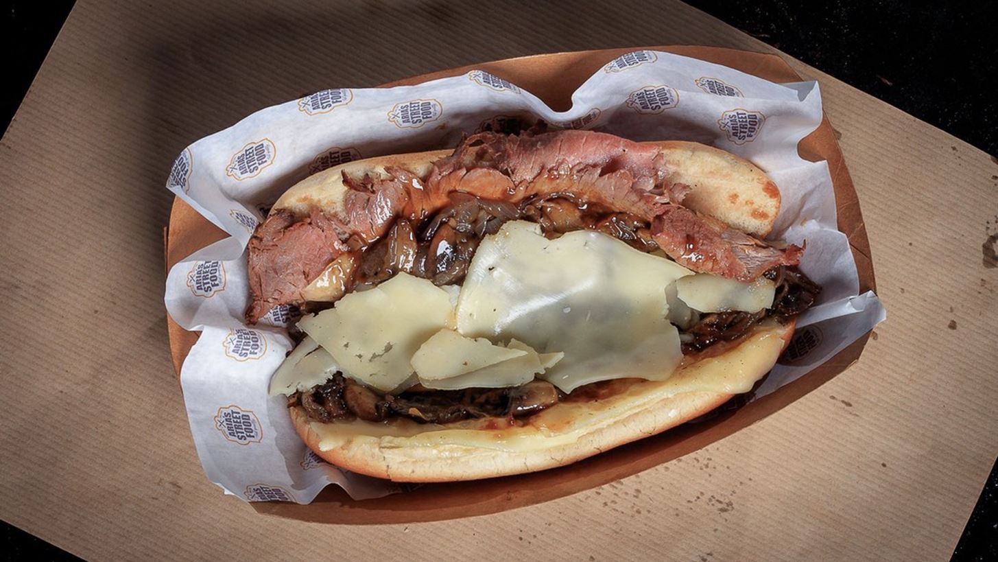 Athens Street Food Festival: &#x397; &#x3B1;&#x3C0;&#x3CC;&#x3BB;&#x3C5;&#x3C4;&#x3B7; &#x3B3;&#x3B1;&#x3C3;&#x3C4;&#x3C1;&#x3BF;&#x3BD;&#x3BF;&#x3BC;&#x3B9;&#x3BA;&#x3AE; &#x3B3;&#x3B9;&#x3BF;&#x3C1;&#x3C4;&#x3AE; &#x3B5;&#x3C0;&#x3B9;&#x3C3;&#x3C4;&#x3C1;&#x3AD;&#x3C6;&#x3B5;&#x3B9; &#x3C3;&#x3C4;&#x3BF; &#x393;&#x3BA;&#x3AC;&#x3B6;&#x3B9;