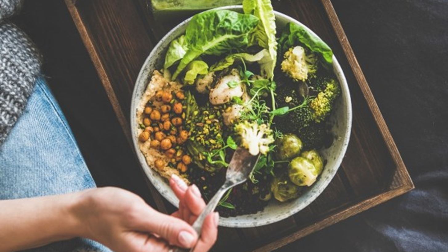 Πλάνο διατροφής επανεκκίνησης για μία εβδομάδα: Η αποτοξίνωση από επεξεργασμένες τροφές ξεκινά τώρα