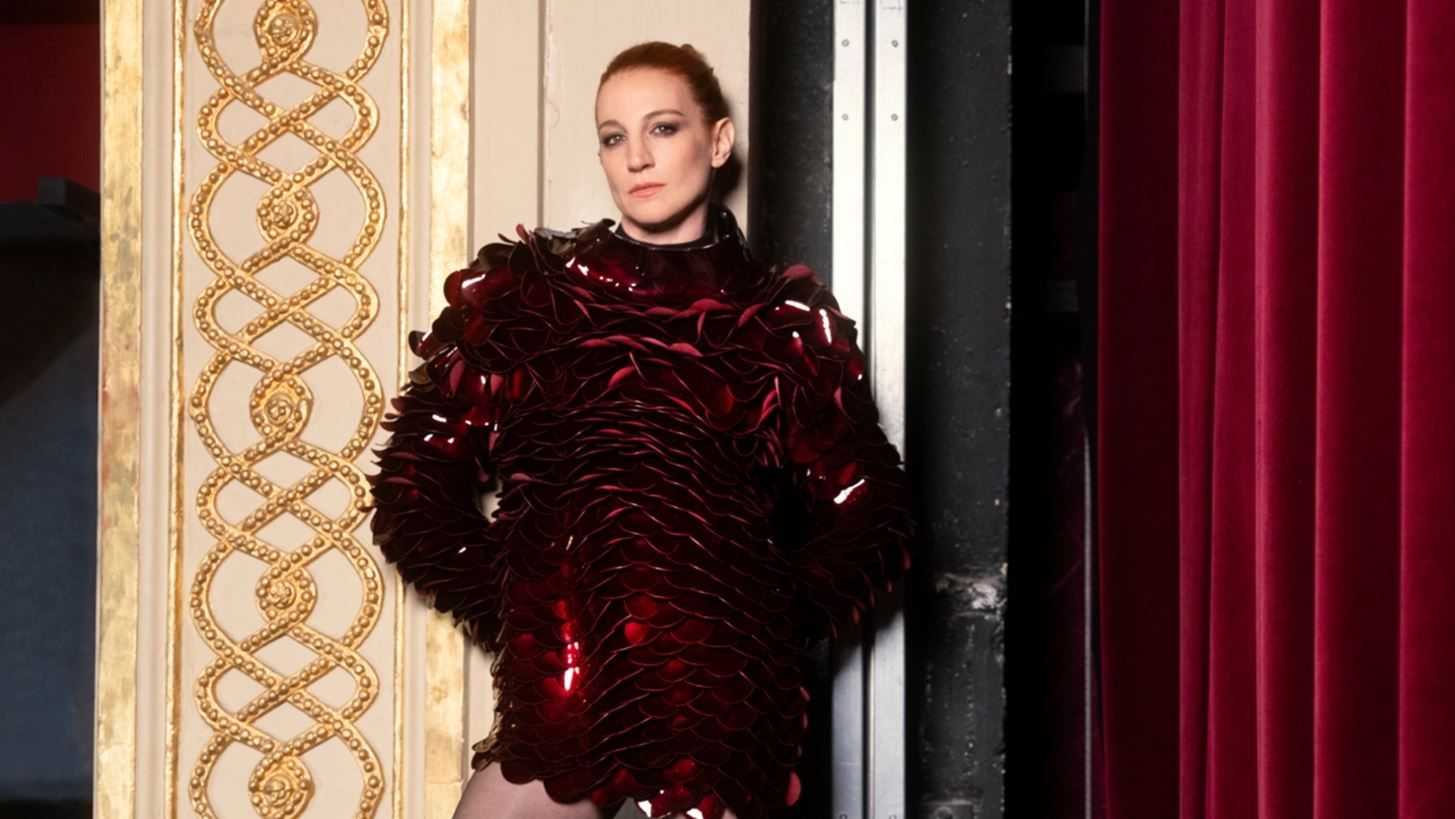 &#x397; &#x3A3;&#x3C4;&#x3B5;&#x3C6;&#x3B1;&#x3BD;&#x3AF;&#x3B1; &#x393;&#x3BF;&#x3C5;&#x3BB;&#x3B9;&#x3CE;&#x3C4;&#x3B7; &#x3C3;&#x3C4;&#x3B7; &#x3C3;&#x3BA;&#x3B7;&#x3BD;&#x3AE; &#x3C4;&#x3B7;&#x3C2; Kalogirou &#x3B3;&#x3B9;&#x3B1; &#x3C4;&#x3B7;&#x3BD; FW24 &#x3C3;&#x3C5;&#x3BB;&#x3BB;&#x3BF;&#x3B3;&#x3AE;