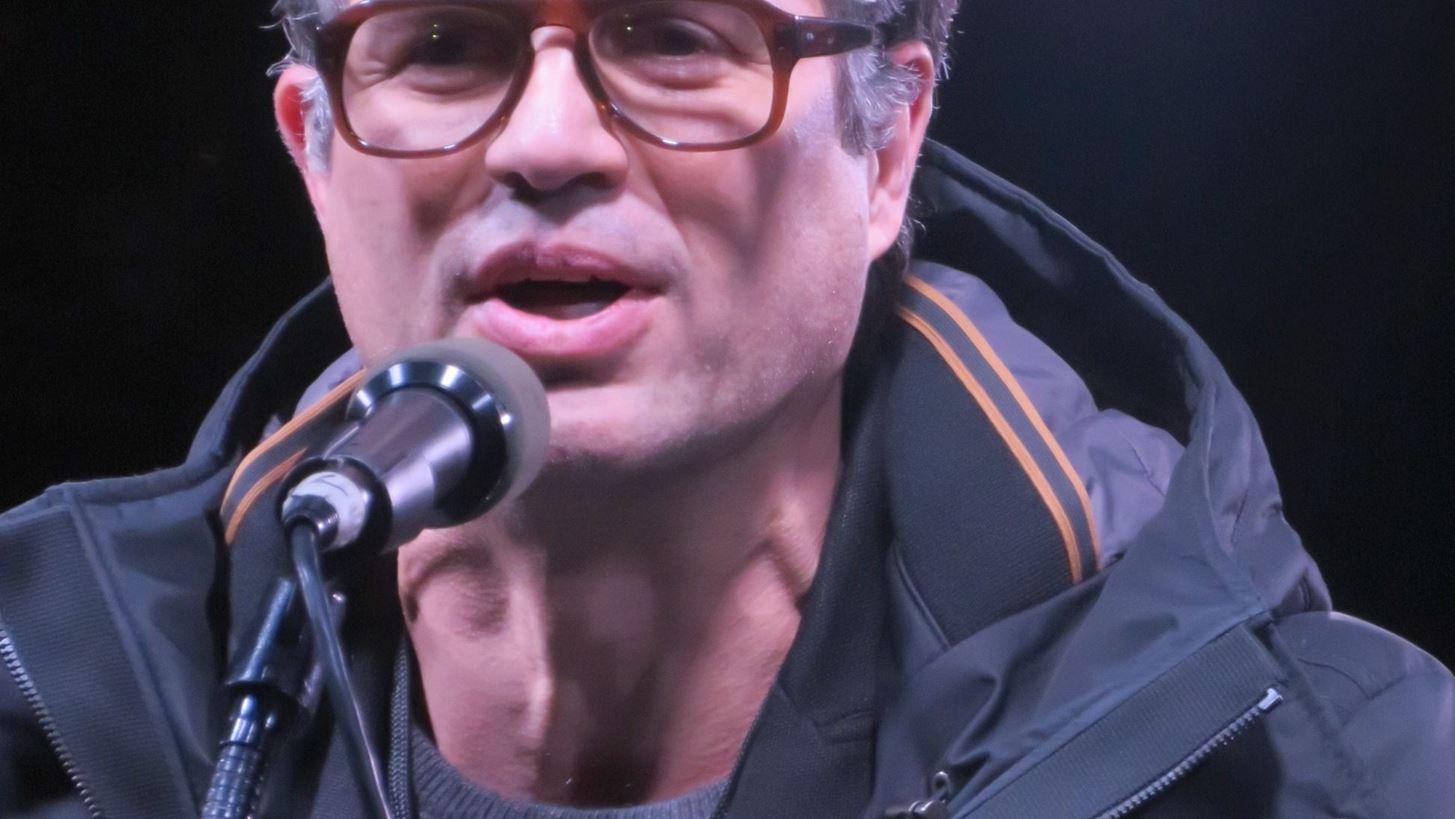 &#x39C;ark Ruffalo | &#x39F;&#x3BD;&#x3B5;&#x3B9;&#x3C1;&#x3B5;&#x3CD;&#x3C4;&#x3B7;&#x3BA;&#x3B5; &#x3CC;&#x3C4;&#x3B9; &#x3B5;&#x3AF;&#x3C7;&#x3B5; &#x3CC;&#x3B3;&#x3BA;&#x3BF; &#x3C3;&#x3C4;&#x3BF;&#x3BD; &#x3B5;&#x3B3;&#x3BA;&#x3AD;&#x3C6;&#x3B1;&#x3BB;&#x3BF; &#x3BA;&#x3B1;&#x3B9;...&#x3CC;&#x3BD;&#x3C4;&#x3C9;&#x3C2; &#x3B5;&#x3AF;&#x3C7;&#x3B5;