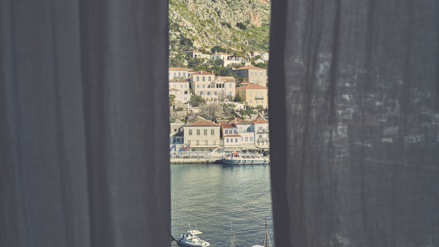 Zara Home | &#x397; &#x3BD;&#x3AD;&#x3B1; &#x3BA;&#x3B1;&#x3BB;&#x3BF;&#x3BA;&#x3B1;&#x3B9;&#x3C1;&#x3B9;&#x3BD;&#x3AE; &#x3C3;&#x3C5;&#x3BB;&#x3BB;&#x3BF;&#x3B3;&#x3AE; &#x3AD;&#x3C7;&#x3B5;&#x3B9; &#x3AD;&#x3BC;&#x3C0;&#x3BD;&#x3B5;&#x3C5;&#x3C3;&#x3B7; &#x3B1;&#x3C0;&#x3CC; &#x3C4;&#x3B7;&#x3BD; &#x38E;&#x3B4;&#x3C1;&#x3B1;