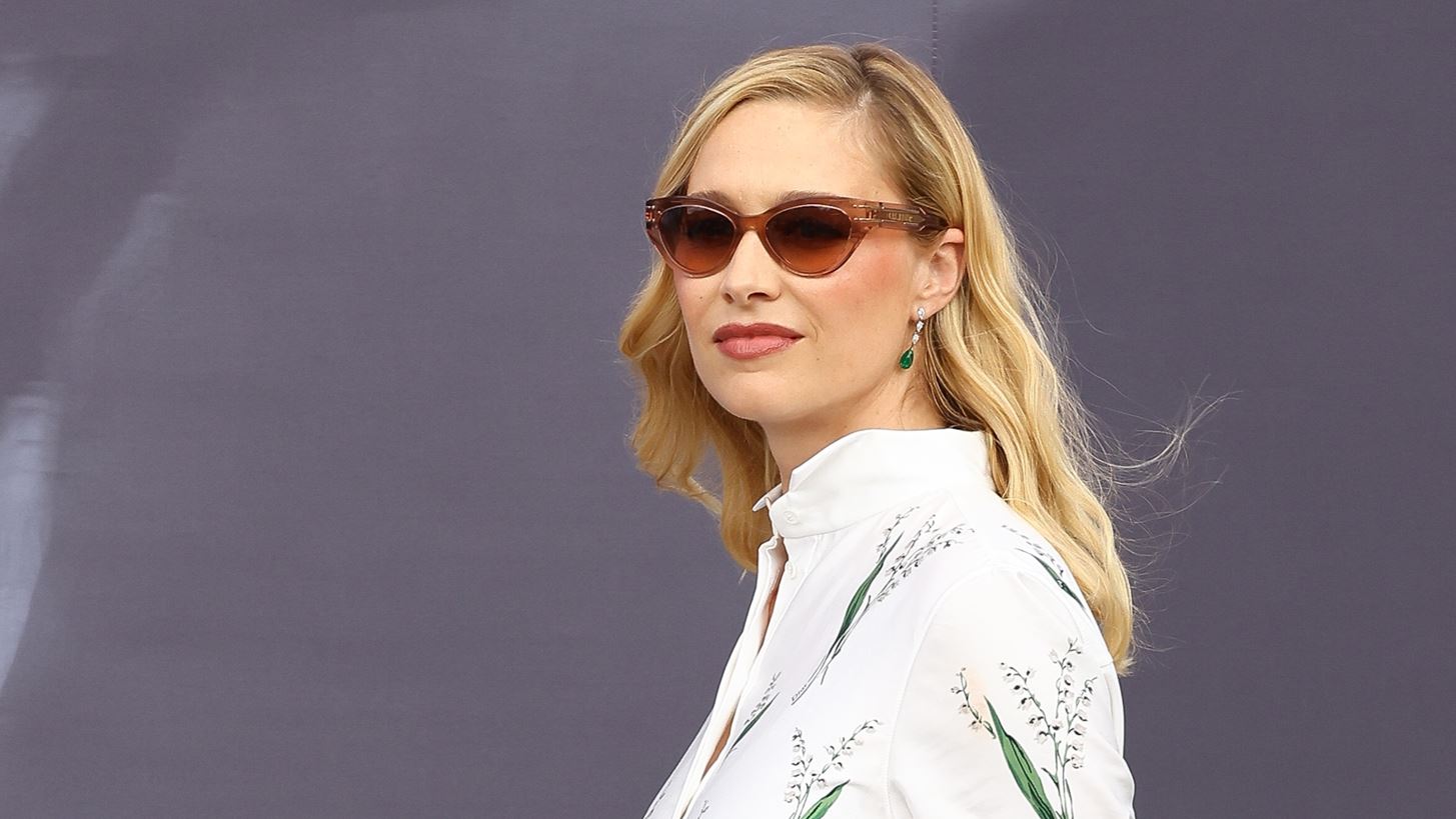 &#x397; Beatrice Borromeo &#x3B5;&#x3C0;&#x3B9;&#x3C3;&#x3BA;&#x3AF;&#x3B1;&#x3C3;&#x3B5; &#x3C4;&#x3B7; Charlotte Casiraghi | &#x395;&#x3C0;&#x3AD;&#x3BB;&#x3B5;&#x3BE;&#x3B5; &#x3C4;&#x3BF; &#x3C0;&#x3B9;&#x3BF; chic &#x3BB;&#x3B5;&#x3BF;&#x3C0;&#x3AC;&#x3C1; &#x3BC;&#x3B1;&#x3B3;&#x3B9;&#x3CC; &#x3C0;&#x3AC;&#x3BD;&#x3C9; &#x3C3;&#x3C4;&#x3BF; &#x3B3;&#x3B9;&#x3BF;&#x3C4; &#x3C4;&#x3B7;&#x3C2; &#x39A;&#x3B1;&#x3C1;&#x3BF;&#x3BB;&#x3AF;&#x3BD;&#x3B1;&#x3C2; &#x3C4;&#x3BF;&#x3C5; &#x39C;&#x3BF;&#x3BD;&#x3B1;&#x3BA;&#x3CC;