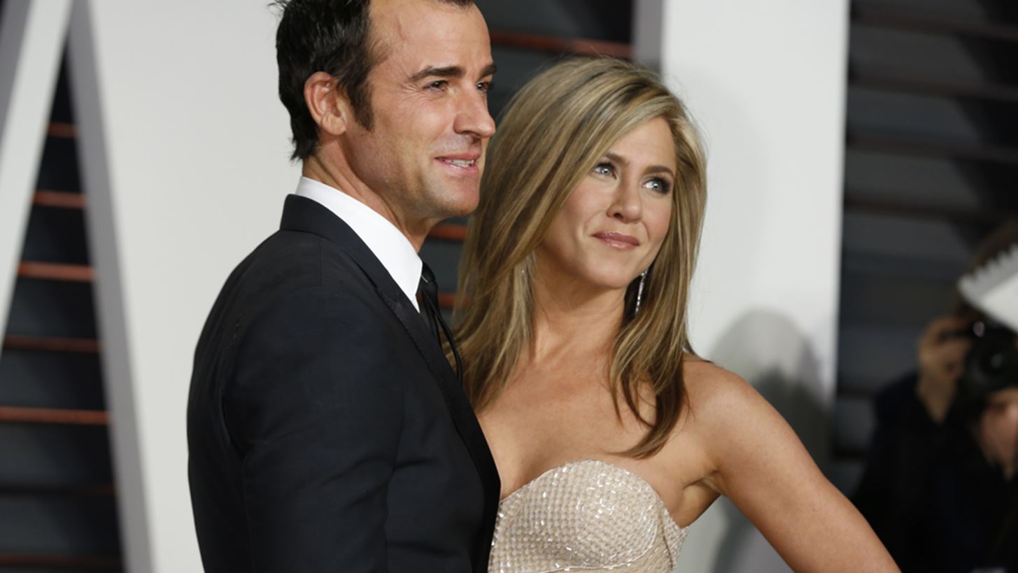 Jennifer Aniston: &#x3A4;&#x3BF; &#x3B9;&#x3B4;&#x3B9;&#x3B1;&#x3AF;&#x3C4;&#x3B5;&#x3C1;&#x3BF; &#x3C0;&#x3AC;&#x3C1;&#x3C4;&#x3B9; &#x3B3;&#x3B5;&#x3BD;&#x3B5;&#x3B8;&#x3BB;&#x3AF;&#x3C9;&#x3BD; &#x3C0;&#x3BF;&#x3C5; &#x3C4;&#x3B7;&#x3C2; &#x3B5;&#x3C4;&#x3BF;&#x3AF;&#x3BC;&#x3B1;&#x3C3;&#x3B5; &#x3BF; Justin Theroux