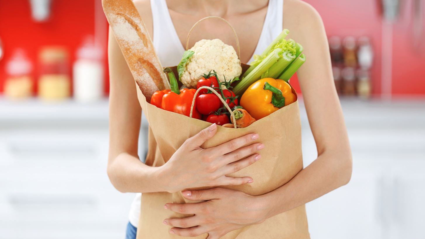 10 τροφές που πρέπει να έχεις στην κουζίνα σου