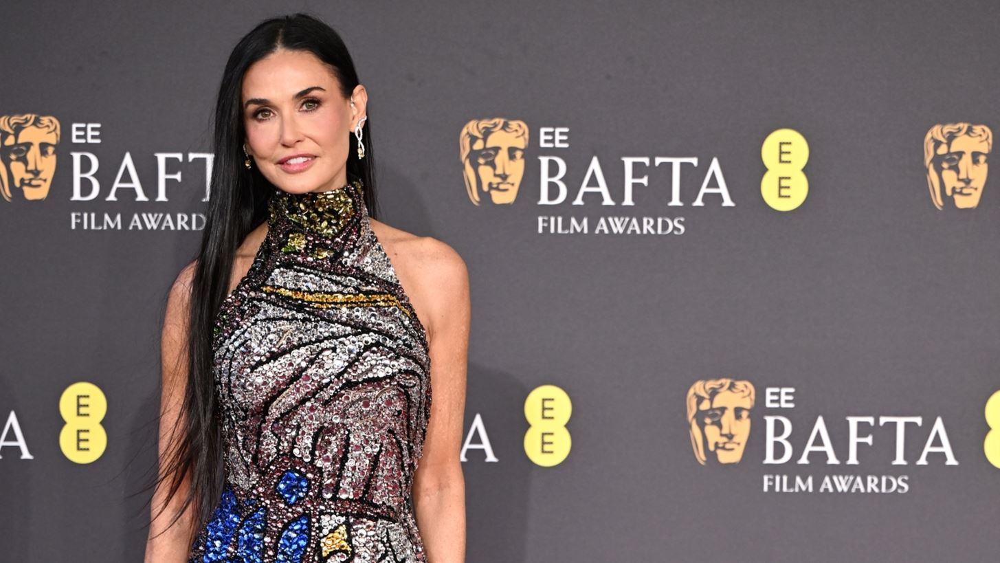 BAFTA 2025 | &#x39F;&#x3B9; &#x3C0;&#x3B9;&#x3BF; &#x3BA;&#x3BF;&#x3BC;&#x3C8;&#x3AD;&#x3C2; &#x3B5;&#x3BC;&#x3C6;&#x3B1;&#x3BD;&#x3AF;&#x3C3;&#x3B5;&#x3B9;&#x3C2; &#x3B1;&#x3C0;&#x3CC; &#x3C4;&#x3BF; &#x3BA;&#x3CC;&#x3BA;&#x3BA;&#x3B9;&#x3BD;&#x3BF; &#x3C7;&#x3B1;&#x3BB;&#x3AF; &#x3C4;&#x3C9;&#x3BD; &#x3B2;&#x3C1;&#x3B1;&#x3B2;&#x3B5;&#x3AF;&#x3C9;&#x3BD;
