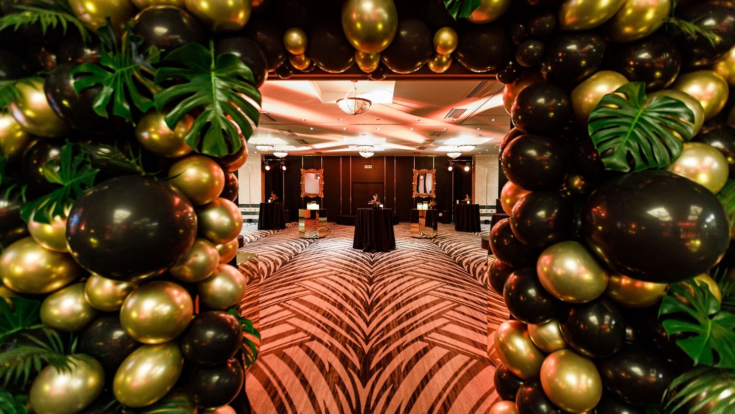 &#x3A7;&#x3C1;&#x3B9;&#x3C3;&#x3C4;&#x3BF;&#x3CD;&#x3B3;&#x3B5;&#x3BD;&#x3BD;&#x3B1; &#x3BA;&#x3B1;&#x3B9; &#x3A0;&#x3C1;&#x3C9;&#x3C4;&#x3BF;&#x3C7;&#x3C1;&#x3BF;&#x3BD;&#x3B9;&#x3AC; &#x3C3;&#x3C4;&#x3B1; Divani Collection Hotels | &#x39C;&#x3AF;&#x3B1; divine &#x3B5;&#x3BC;&#x3C0;&#x3B5;&#x3B9;&#x3C1;&#x3AF;&#x3B1; &#x3B5;&#x3BF;&#x3C1;&#x3C4;&#x3B1;&#x3C3;&#x3C4;&#x3B9;&#x3BA;&#x3AE;&#x3C2; &#x3BC;&#x3B1;&#x3B3;&#x3B5;&#x3AF;&#x3B1;&#x3C2;
