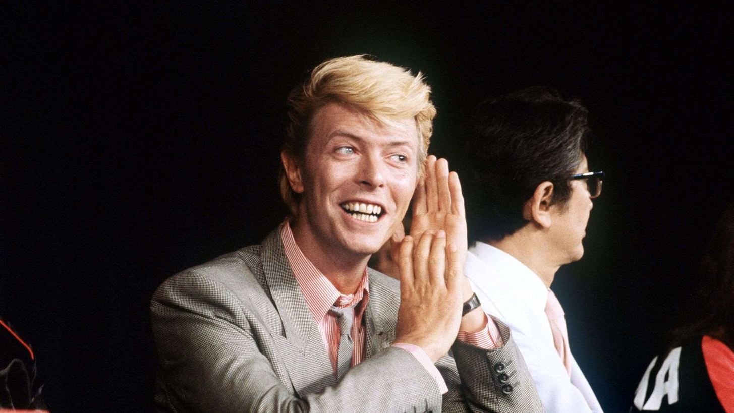 &#x3A4;&#x3B1; video clips &#x3C0;&#x3BF;&#x3C5; &#x3CC;&#x3C1;&#x3B9;&#x3C3;&#x3B1;&#x3BD; &#x3C4;&#x3B7;&#x3BD; &#x3BA;&#x3B1;&#x3C1;&#x3B9;&#x3AD;&#x3C1;&#x3B1; &#x3C4;&#x3BF;&#x3C5; David Bowie