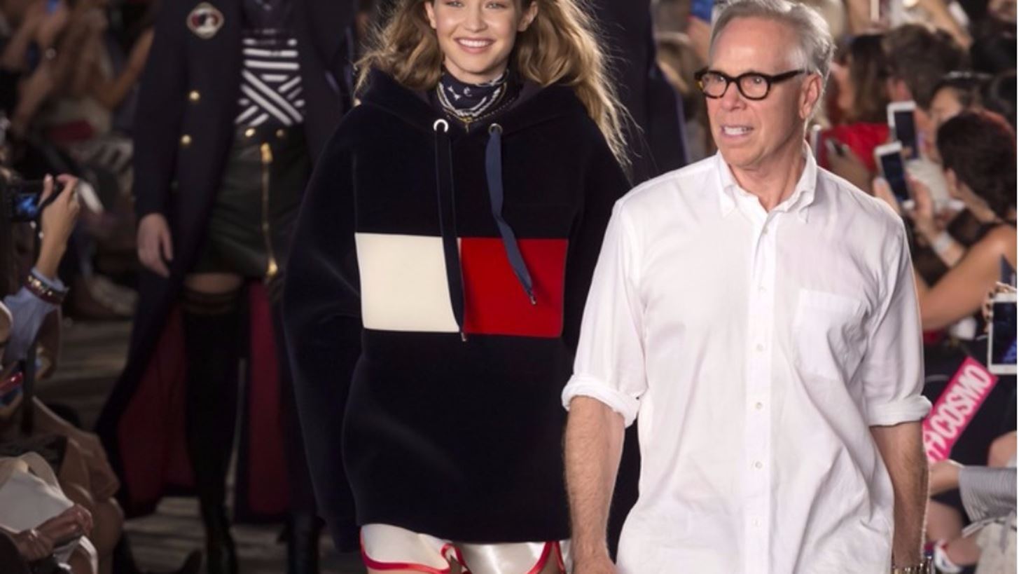 Tommy x Gigi: &#x39C;&#x3CC;&#x3BB;&#x3B9;&#x3C2; &#x3BA;&#x3C5;&#x3BA;&#x3BB;&#x3BF;&#x3C6;&#x3BF;&#x3C1;&#x3AE;&#x3C3;&#x3B5; &#x3C4;&#x3BF; teaser &#x3C4;&#x3B7;&#x3C2; &#x3C4;&#x3C1;&#x3AF;&#x3C4;&#x3B7;&#x3C2; &#x3C0;&#x3BF;&#x3BB;&#x3C5;&#x3B1;&#x3BD;&#x3B1;&#x3BC;&#x3B5;&#x3BD;&#x3CC;&#x3BC;&#x3B5;&#x3BD;&#x3B7;&#x3C2; &#x3C3;&#x3C5;&#x3BB;&#x3BB;&#x3BF;&#x3B3;&#x3AE;&#x3C2;