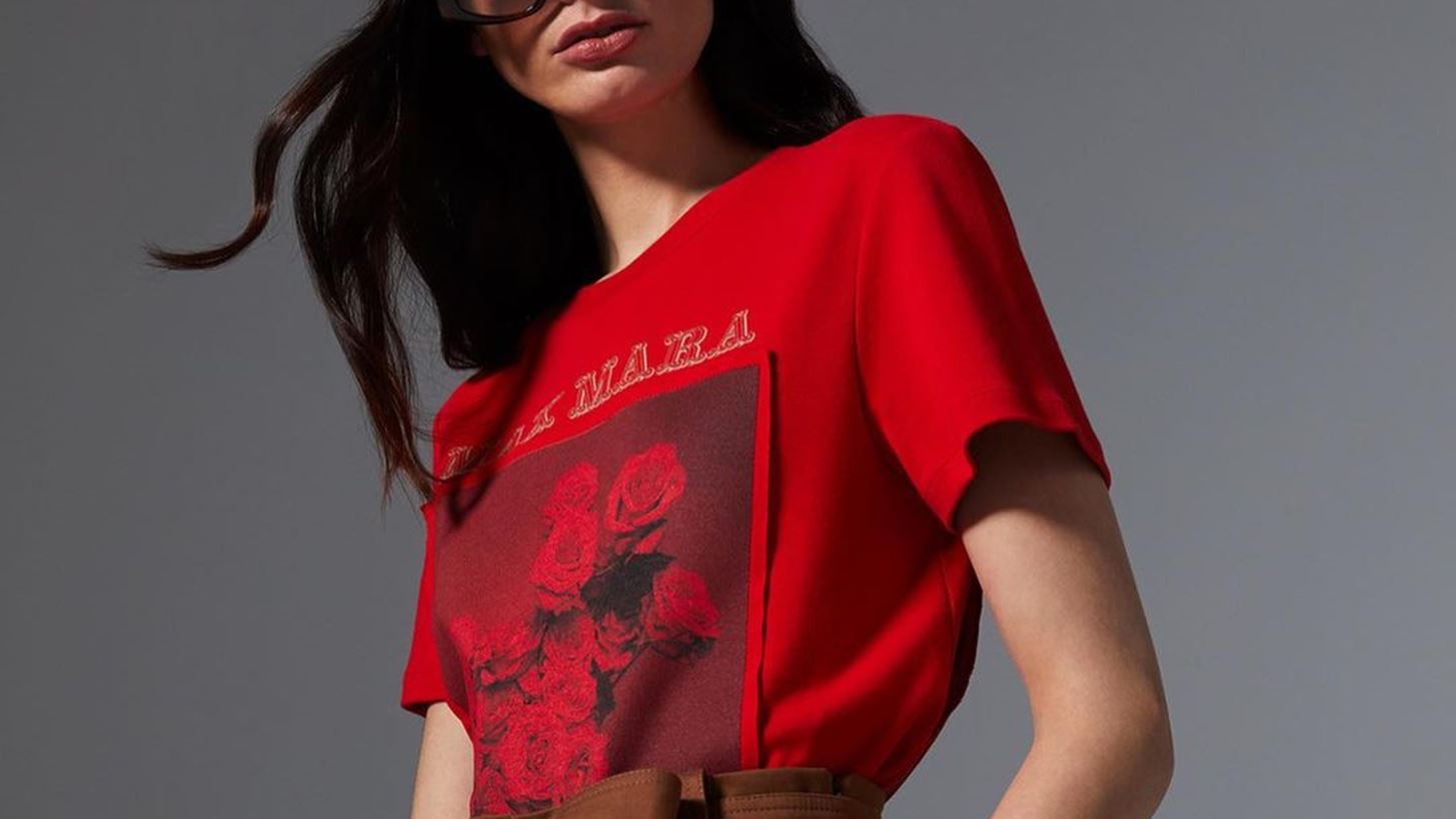 &#x397; Max Mara &#x3B3;&#x3B9;&#x3BF;&#x3C1;&#x3C4;&#x3AC;&#x3B6;&#x3B5;&#x3B9; 70 &#x3C7;&#x3C1;&#x3CC;&#x3BD;&#x3B9;&#x3B1; &#x3BC;&#x3B5; &#x3BC;&#x3B9;&#x3B1; &#x3BE;&#x3B5;&#x3C7;&#x3C9;&#x3C1;&#x3B9;&#x3C3;&#x3C4;&#x3AE; &#x3C3;&#x3C5;&#x3BB;&#x3BB;&#x3BF;&#x3B3;&#x3AE; &#x3B1;&#x3C0;&#x3CC; T-shirts!