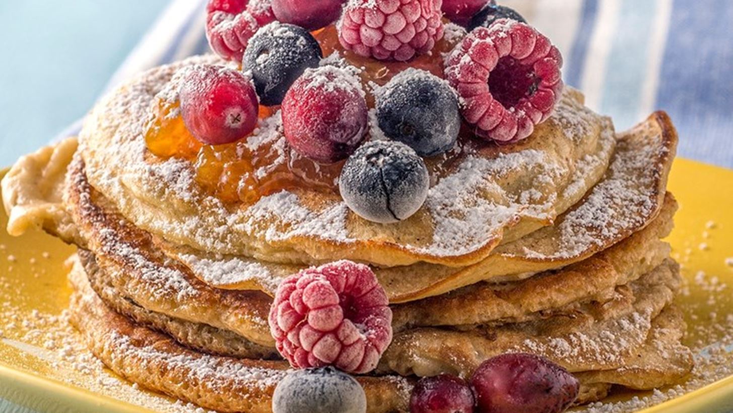 &#x391;&#x3C6;&#x3C1;&#x3AC;&#x3C4;&#x3B1; Pancakes &#x3BC;&#x3B5; &#x39C;&#x3B1;&#x3C1;&#x3BC;&#x3B5;&#x3BB;&#x3AC;&#x3B4;&#x3B1;