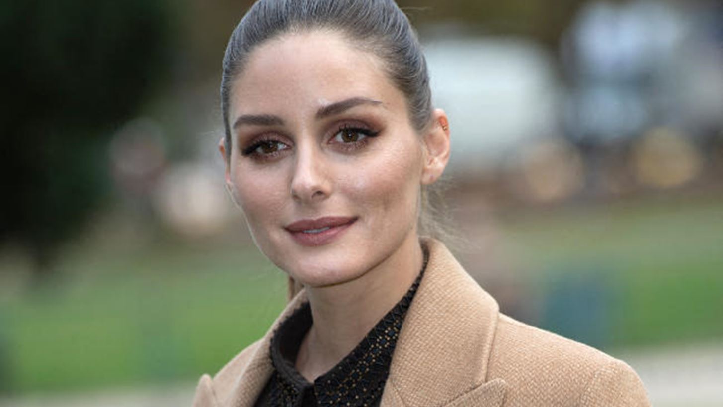 Olivia Palermo | &#x3A6;&#x3CC;&#x3C1;&#x3B5;&#x3C3;&#x3B5; &#x3BC;&#x3B1;&#x3BD;&#x3C4;&#x3AE;&#x3BB;&#x3B9; &#x3C3;&#x3C4;&#x3B1; &#x3BC;&#x3B1;&#x3BB;&#x3BB;&#x3B9;&#x3AC; &#x3C4;&#x3B7;&#x3C2; &#x3BC;&#x3B5; &#x3C4;&#x3BF;&#x3BD; &#x3BA;&#x3B1;&#x3BB;&#x3CD;&#x3C4;&#x3B5;&#x3C1;&#x3BF; &#x3C4;&#x3C1;&#x3CC;&#x3C0;&#x3BF;