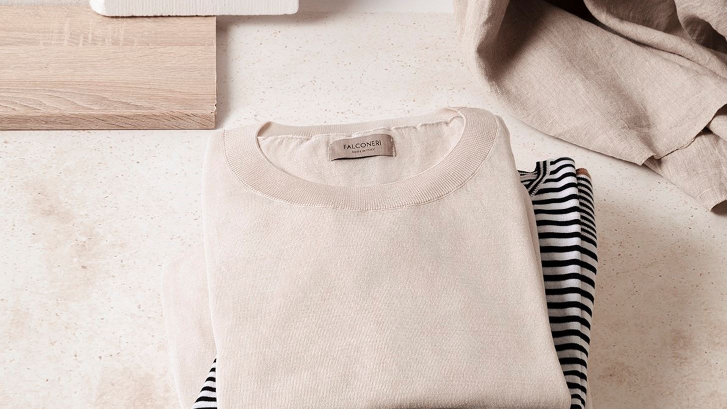 H &#x3C4;&#x3AD;&#x3BB;&#x3B5;&#x3B9;&#x3B1; &#x3C0;&#x3C1;&#x3BF;&#x3C3;&#x3C6;&#x3BF;&#x3C1;&#x3AC; &#x3C4;&#x3C9;&#x3BD; Falconeri &#x3C0;&#x3BF;&#x3C5; &#x3B4;&#x3B5;&#x3BD; &#x3C0;&#x3C1;&#x3AD;&#x3C0;&#x3B5;&#x3B9; &#x3BD;&#x3B1; &#x3C7;&#x3AC;&#x3C3;&#x3B5;&#x3B9;&#x3C2;