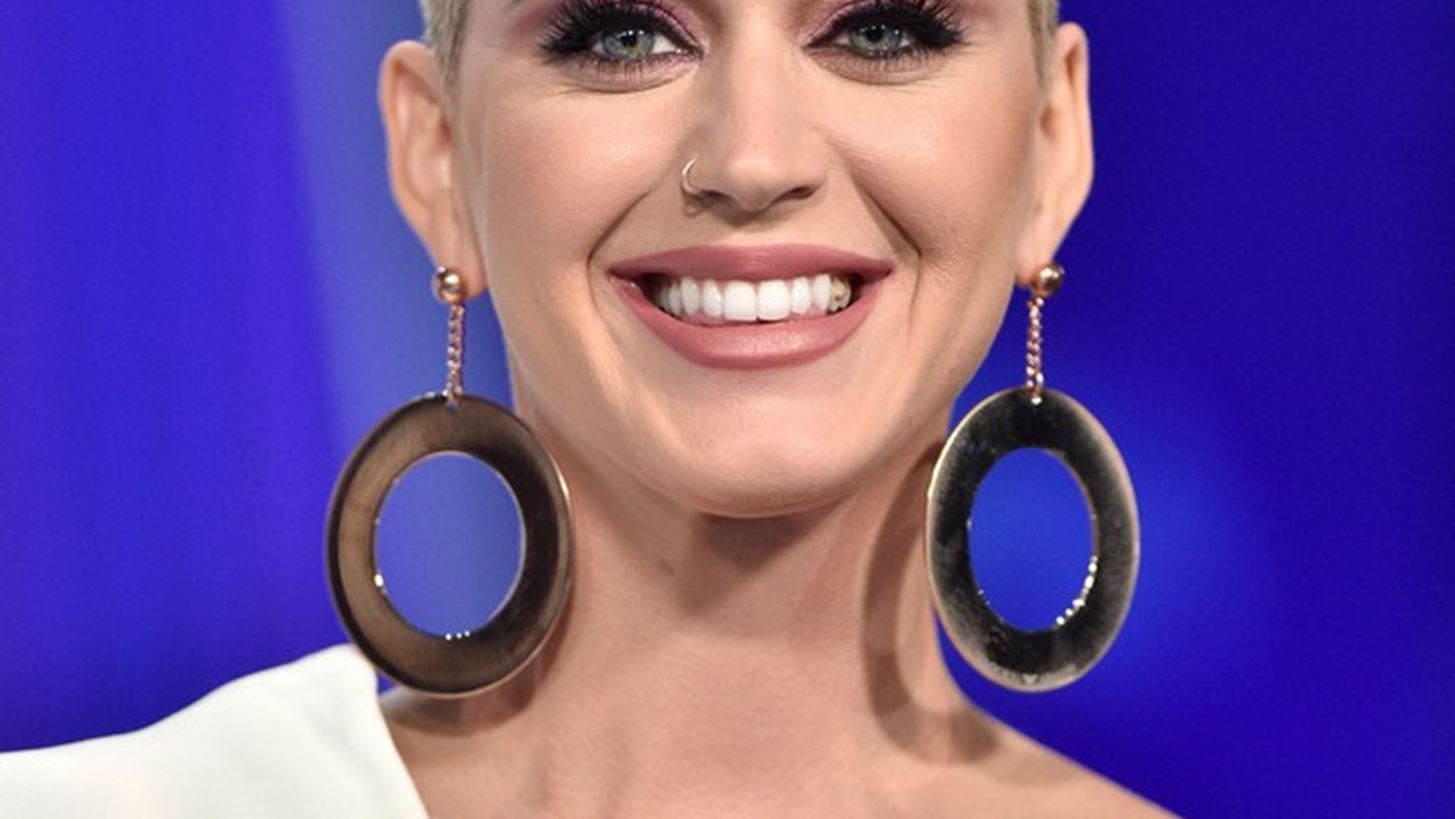 &#x397; Katy Perry &#x3BC;&#x3AF;&#x3BB;&#x3B7;&#x3C3;&#x3B5; &#x3B3;&#x3B9;&#x3B1; &#x3C4;&#x3BF; &#x3C0;&#x3CE;&#x3C2; &#x3AD;&#x3C7;&#x3B5;&#x3B9; &#x3B1;&#x3BB;&#x3BB;&#x3AC;&#x3BE;&#x3B5;&#x3B9; &#x3C4;&#x3BF; &#x3C3;&#x3CE;&#x3BC;&#x3B1; &#x3C4;&#x3B7;&#x3C2; &#x3BA;&#x3B1;&#x3C4;&#x3AC; &#x3C4;&#x3B7; &#x3B4;&#x3B9;&#x3AC;&#x3C1;&#x3BA;&#x3B5;&#x3B9;&#x3B1; &#x3C4;&#x3B7;&#x3C2; &#x3B5;&#x3B3;&#x3BA;&#x3C5;&#x3BC;&#x3BF;&#x3C3;&#x3CD;&#x3BD;&#x3B7;&#x3C2;