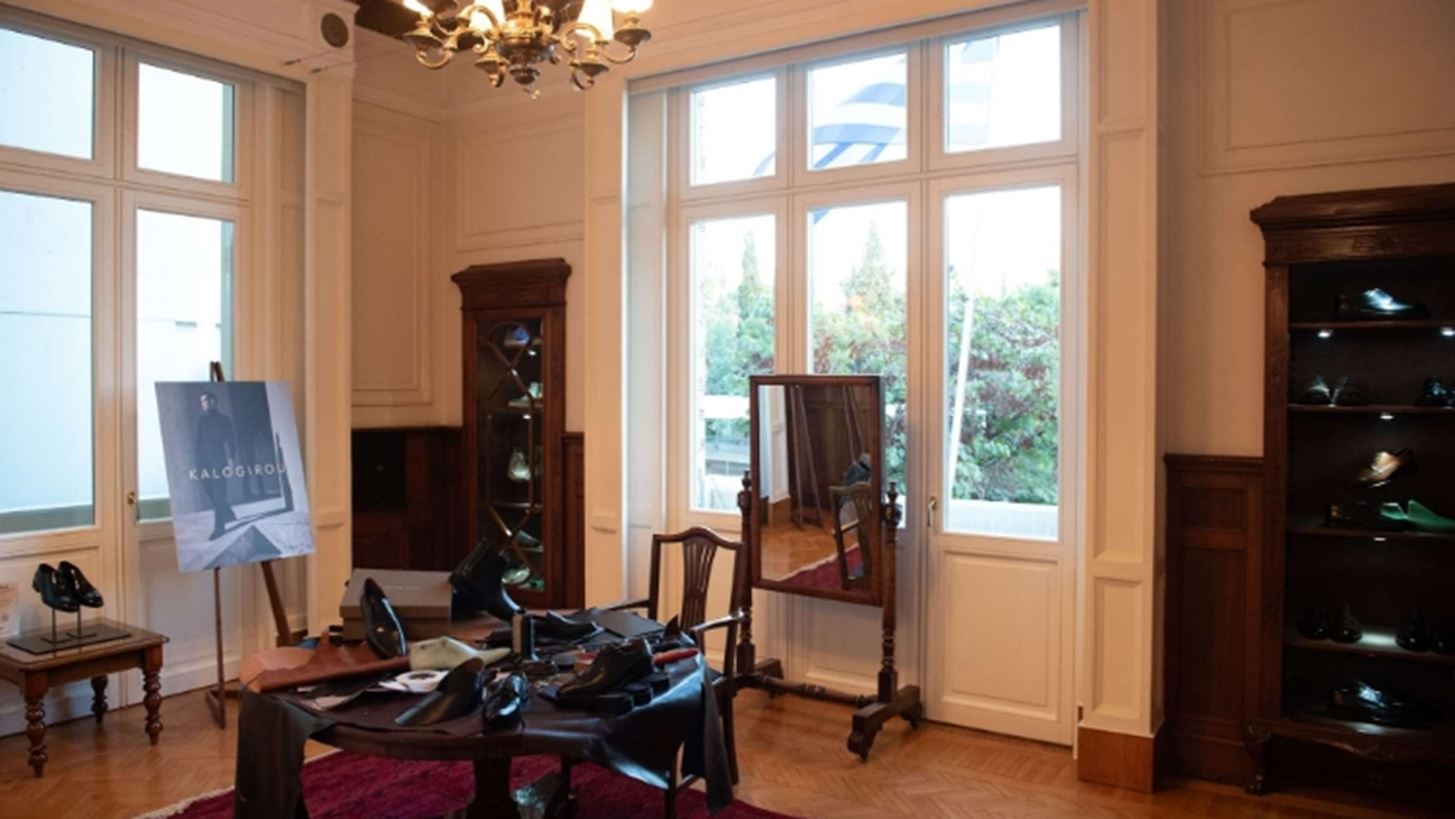 Esquire Townhouse Athens | H &#x3B5;&#x3C4;&#x3B1;&#x3B9;&#x3C1;&#x3B5;&#x3AF;&#x3B1; Kalogirou &quot;&#x3B1;&#x3C6;&#x3B7;&#x3B3;&#x3B5;&#x3AF;&#x3C4;&#x3B1;&#x3B9;&quot; &#x3C4;&#x3B7;&#x3BD; &#x3B9;&#x3C3;&#x3C4;&#x3BF;&#x3C1;&#x3AF;&#x3B1; &#x3C4;&#x3C9;&#x3BD; &#x3C5;&#x3C0;&#x3BF;&#x3B4;&#x3B7;&#x3BC;&#x3AC;&#x3C4;&#x3C9;&#x3BD;