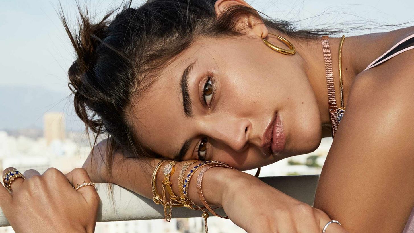 Η νέα συλλογή της PANDORA αναδεικνύει μοναδικά κάθε καλοκαιρινή εμφάνιση