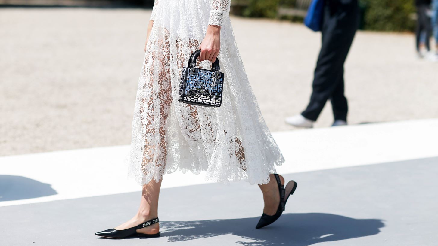 #Logomania | Tα κορυφαία παπούτσια σχεδιαστών ασπάστηκαν τη νέα τάση