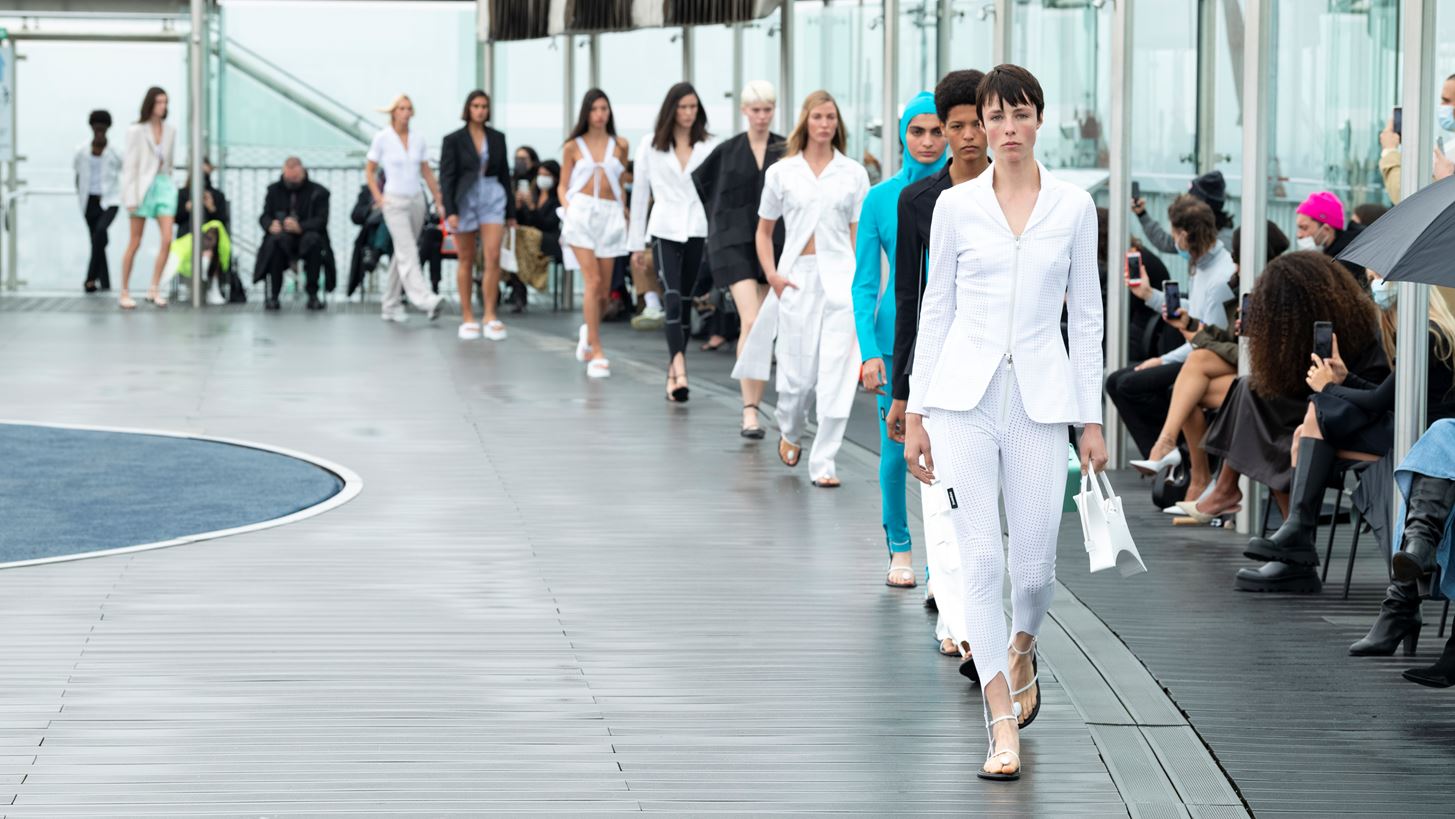 &#x3A4;&#x3B9; &#x3B5;&#x3AF;&#x3BD;&#x3B1;&#x3B9; &#x3C4;&#x3BF; &#x3B1;&#x3BD;&#x3C4;&#x3B9;&#x3B2;&#x3B1;&#x3BA;&#x3C4;&#x3B7;&#x3C1;&#x3B9;&#x3B4;&#x3B9;&#x3B1;&#x3BA;&#x3CC; &#x3CD;&#x3C6;&#x3B1;&#x3C3;&#x3BC;&#x3B1; C&#x2B; &#x3C0;&#x3BF;&#x3C5; &#x3C0;&#x3B1;&#x3C1;&#x3BF;&#x3C5;&#x3C3;&#x3AF;&#x3B1;&#x3C3;&#x3B5; &#x3BF; &#x3BF;&#x3AF;&#x3BA;&#x3BF;&#x3C2; Coperni