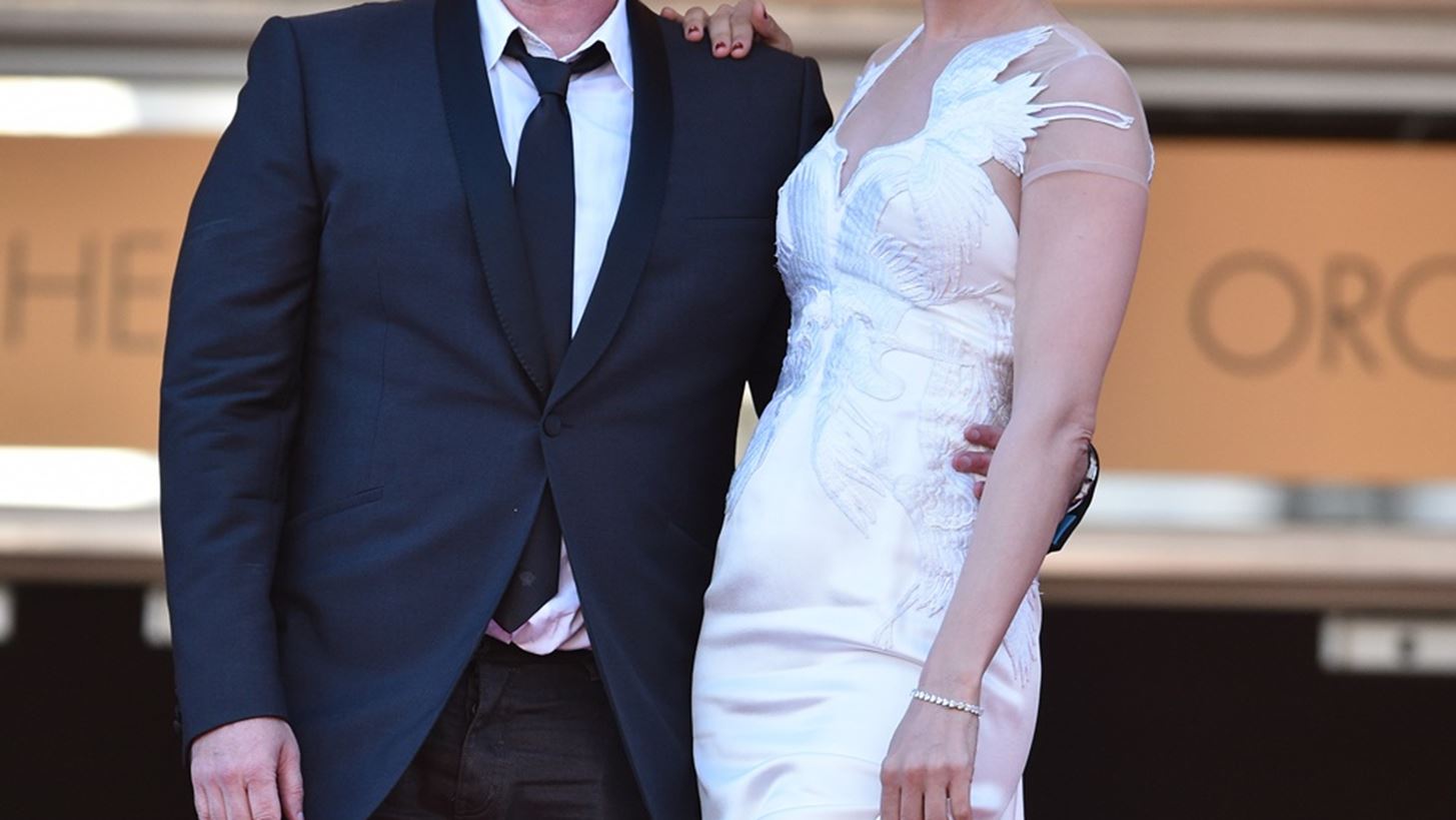 Quentin Tarantino | &#x39C;&#x3B9;&#x3BB;&#x3AC;&#x3B5;&#x3B9; &#x3B3;&#x3B9;&#x3B1; &#x3C4;&#x3BF; &#x3C0;&#x3B5;&#x3C1;&#x3B9;&#x3C3;&#x3C4;&#x3B1;&#x3C4;&#x3B9;&#x3BA;&#x3CC; &#x3BC;&#x3B5; &#x3C4;&#x3B7;&#x3BD; Uma Thurman