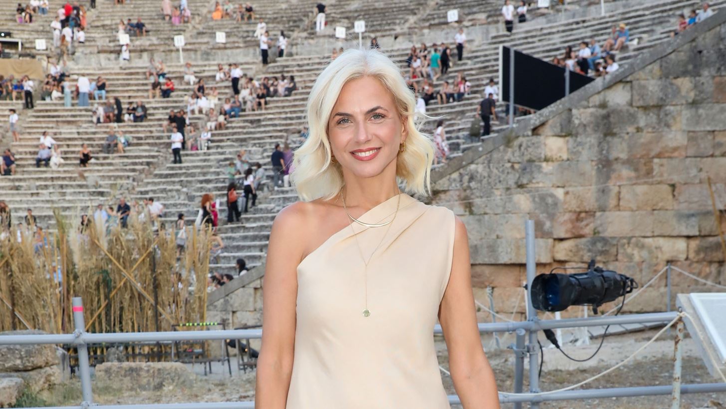 &#x39F;&#x3B9; &#x3C0;&#x3B1;&#x3C1;&#x3BF;&#x3C5;&#x3C3;&#x3AF;&#x3B5;&#x3C2; &#x3C0;&#x3BF;&#x3C5; &#x3BE;&#x3B5;&#x3C7;&#x3CE;&#x3C1;&#x3B9;&#x3C3;&#x3B1;&#x3BD; &#x3C3;&#x3C4;&#x3B7;&#x3BD; &#x3C0;&#x3B1;&#x3C1;&#x3AC;&#x3C3;&#x3C4;&#x3B1;&#x3C3;&#x3B7; &#x3C4;&#x3BF;&#x3C5; &#x39C;&#x3B9;&#x3C7;&#x3B1;&#x3AE;&#x3BB; &#x39C;&#x3B1;&#x3C1;&#x3BC;&#x3B1;&#x3C1;&#x3B9;&#x3BD;&#x3BF;&#x3CD; &#x3C3;&#x3C4;&#x3B7;&#x3BD; &#x395;&#x3C0;&#x3AF;&#x3B4;&#x3B1;&#x3C5;&#x3C1;&#x3BF;