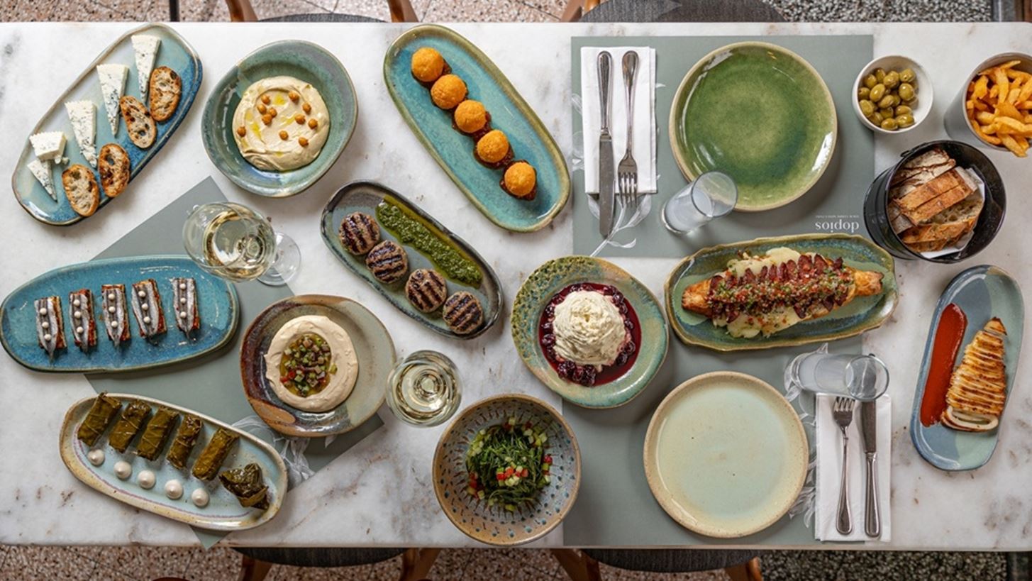 Ένας Dopios στη Γλυφάδα