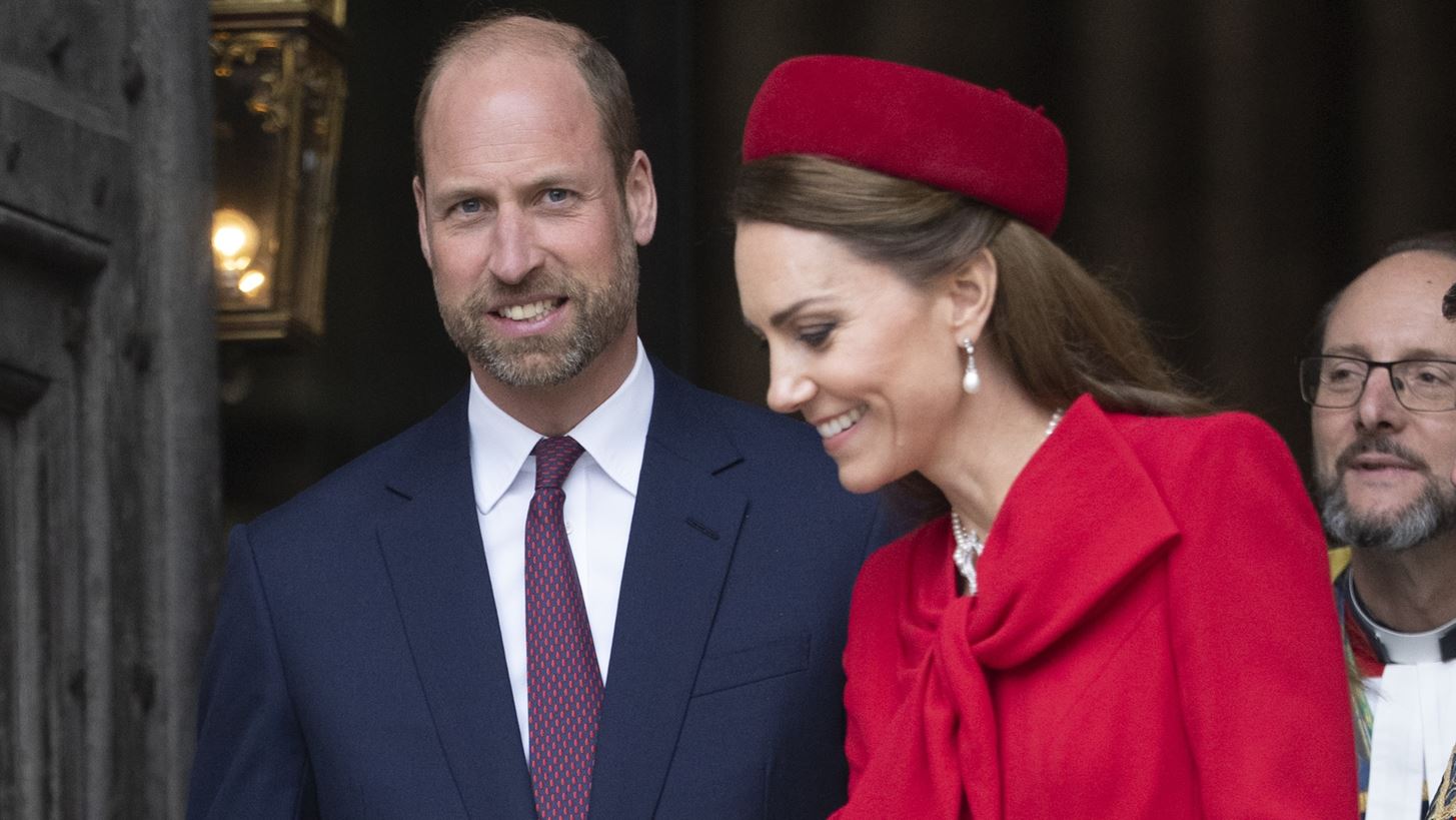 &#x39F; &#x3C0;&#x3C1;&#x3AF;&#x3B3;&#x3BA;&#x3B9;&#x3C0;&#x3B1;&#x3C2; William &#x3BA;&#x3B1;&#x3B9; &#x3B7; Kate Middleton &#x3B4;&#x3B5;&#x3BD; &#x3BA;&#x3C1;&#x3CD;&#x3B2;&#x3BF;&#x3C5;&#x3BD; &#x3C4;&#x3B7; &#x3C7;&#x3B1;&#x3C1;&#x3AC; &#x3C4;&#x3BF;&#x3C5;&#x3C2; | &#x3A4;&#x3BF; &#x3BD;&#x3AD;&#x3BF; &#x3BC;&#x3AD;&#x3BB;&#x3BF;&#x3C2; &#x3C0;&#x3BF;&#x3C5; &#x3B8;&#x3B1; &#x3C5;&#x3C0;&#x3BF;&#x3B4;&#x3B5;&#x3C7;&#x3B8;&#x3BF;&#x3CD;&#x3BD; &#x3C3;&#x3C4;&#x3B7;&#x3BD; &#x3BF;&#x3B9;&#x3BA;&#x3BF;&#x3B3;&#x3AD;&#x3BD;&#x3B5;&#x3B9;&#x3B1;