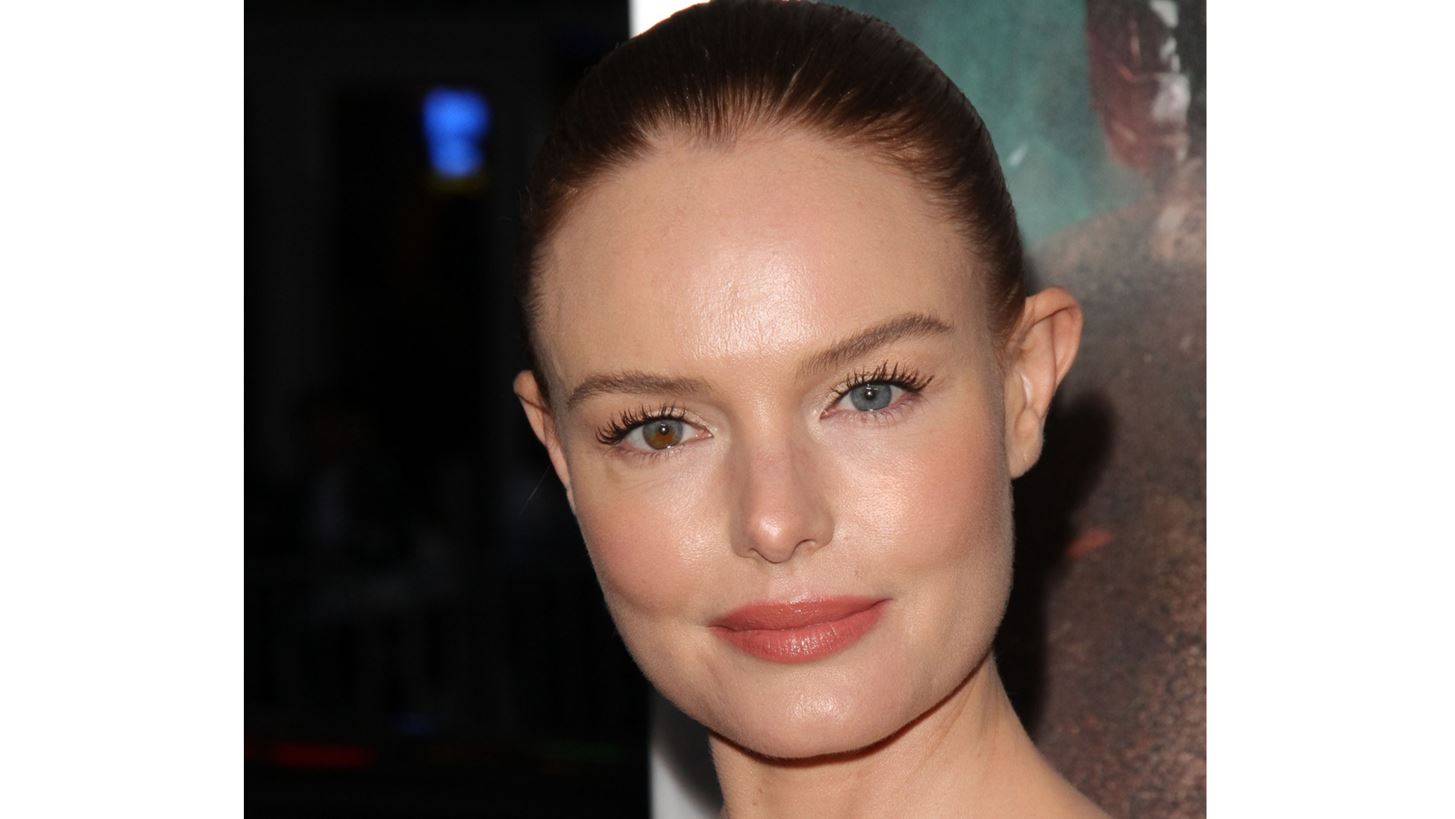 Kate Bosworth: &#x395;&#x3AF;&#x3BD;&#x3B1;&#x3B9; &#x3BC;&#x3AF;&#x3B1; style queen &#x3BA;&#x3B1;&#x3B9; &#x3C4;&#x3BF; &#x3B1;&#x3C0;&#x3BF;&#x3B4;&#x3B5;&#x3B9;&#x3BA;&#x3BD;&#x3CD;&#x3B5;&#x3B9; &#x3BC;&#x3B5; &#x3B1;&#x3C5;&#x3C4;&#x3AE; &#x3C4;&#x3B7;&#x3BD; &#x3B5;&#x3BC;&#x3C6;&#x3AC;&#x3BD;&#x3B9;&#x3C3;&#x3B7;