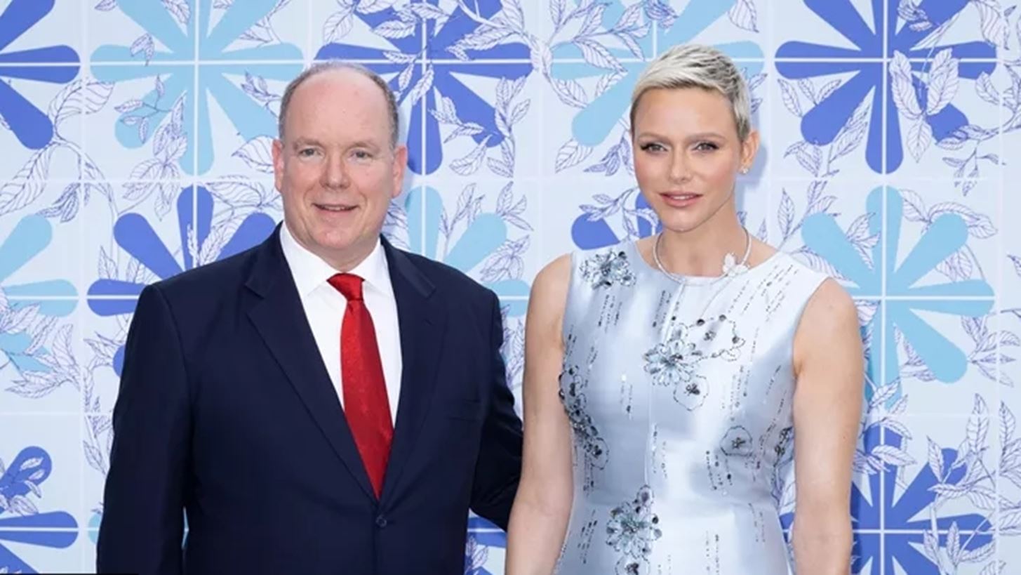 &#x39F;&#x3B9; Royals &#x3C0;&#x3BF;&#x3C5; &#x3B5;&#x3C0;&#x3AD;&#x3BD;&#x3B4;&#x3C5;&#x3C3;&#x3B1;&#x3BD; &#x3C4;&#x3B1; &#x3BC;&#x3B5;&#x3B3;&#x3B1;&#x3BB;&#x3CD;&#x3C4;&#x3B5;&#x3C1;&#x3B1; &#x3C0;&#x3BF;&#x3C3;&#x3AC; &#x3B3;&#x3B9;&#x3B1; &#x3C4;&#x3B7;&#x3BD; &#x3B3;&#x3BA;&#x3B1;&#x3C1;&#x3BD;&#x3C4;&#x3B1;&#x3C1;&#x3CC;&#x3BC;&#x3C0;&#x3B1; &#x3C4;&#x3BF;&#x3C5;&#x3C2; &#x3C4;&#x3BF; 2022