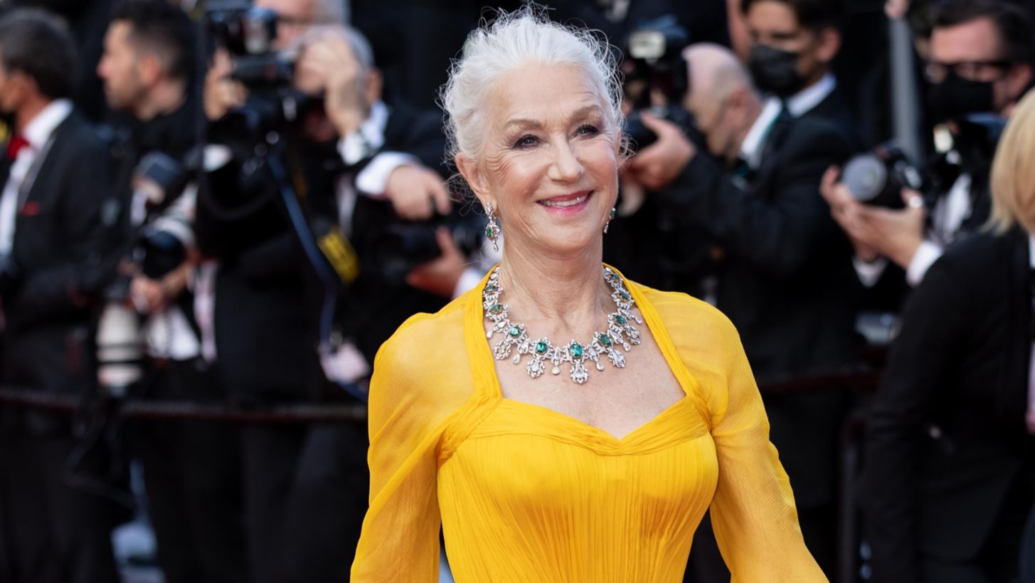 Helen Mirren | &#x397; &#x3B1;&#x3BD;&#x3B1;&#x3C6;&#x3BF;&#x3C1;&#x3AC; &#x3C3;&#x3C4;&#x3B7;&#x3BD; &#x395;&#x3BB;&#x3BB;&#x3AC;&#x3B4;&#x3B1; &#x3C3;&#x3C4;&#x3BF;&#x3BD; &#x3B5;&#x3C5;&#x3C7;&#x3B1;&#x3C1;&#x3B9;&#x3C3;&#x3C4;&#x3AE;&#x3C1;&#x3B9;&#x3BF; &#x3BB;&#x3CC;&#x3B3;&#x3BF; &#x3C4;&#x3B7;&#x3C2; &#x3C3;&#x3C4;&#x3B1; &#x3B2;&#x3C1;&#x3B1;&#x3B2;&#x3B5;&#x3AF;&#x3B1; SAG