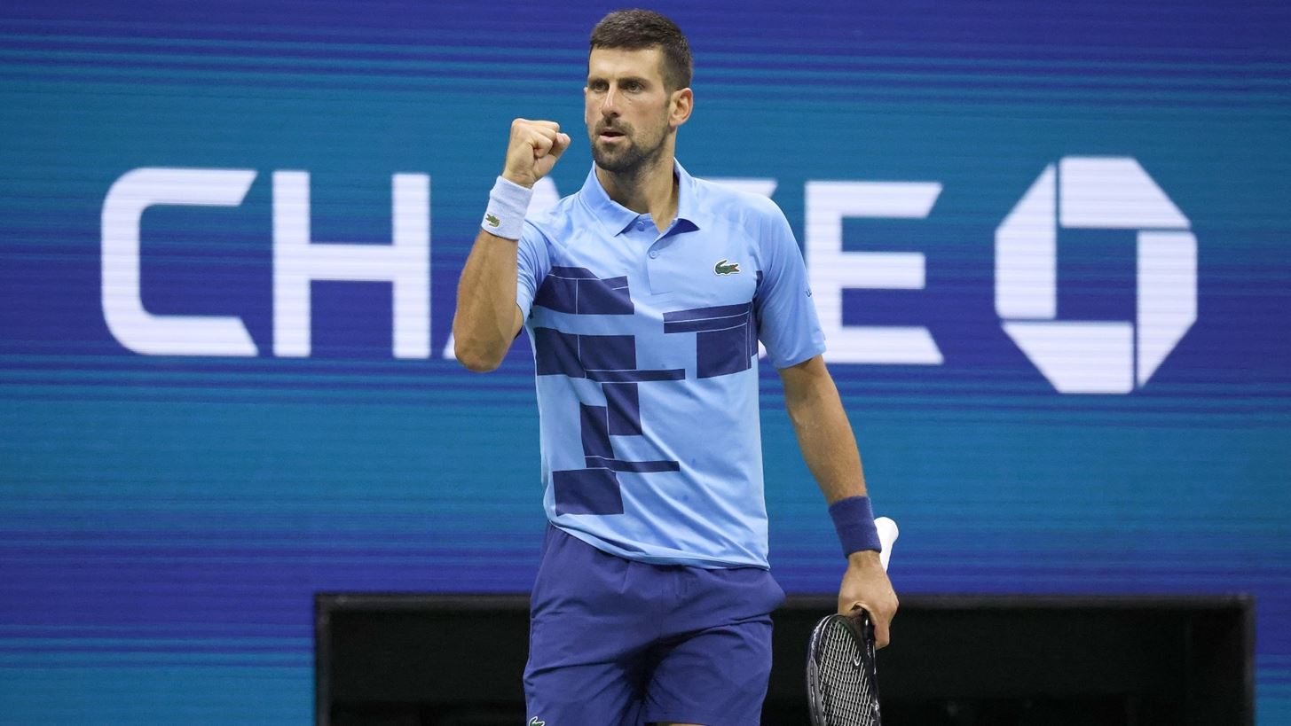 &#x392;&#x3AF;&#x3BD;&#x3C4;&#x3B5;&#x3BF; | &#x39F; Novak Djokovic &#x3C7;&#x3BF;&#x3C1;&#x3B5;&#x3CD;&#x3B5;&#x3B9; &#x3C3;&#x3C5;&#x3C1;&#x3C4;&#x3AC;&#x3BA;&#x3B9; &#x3C0;&#x3AC;&#x3BD;&#x3C9; &#x3C3;&#x3C4;&#x3BF;&#x3BD; &#x3B4;&#x3B9;&#x3AC;&#x3B4;&#x3C1;&#x3BF;&#x3BC;&#x3BF; &#x3C4;&#x3BF;&#x3C5; &#x3B3;&#x3C5;&#x3BC;&#x3BD;&#x3B1;&#x3C3;&#x3C4;&#x3B7;&#x3C1;&#x3AF;&#x3BF;&#x3C5;