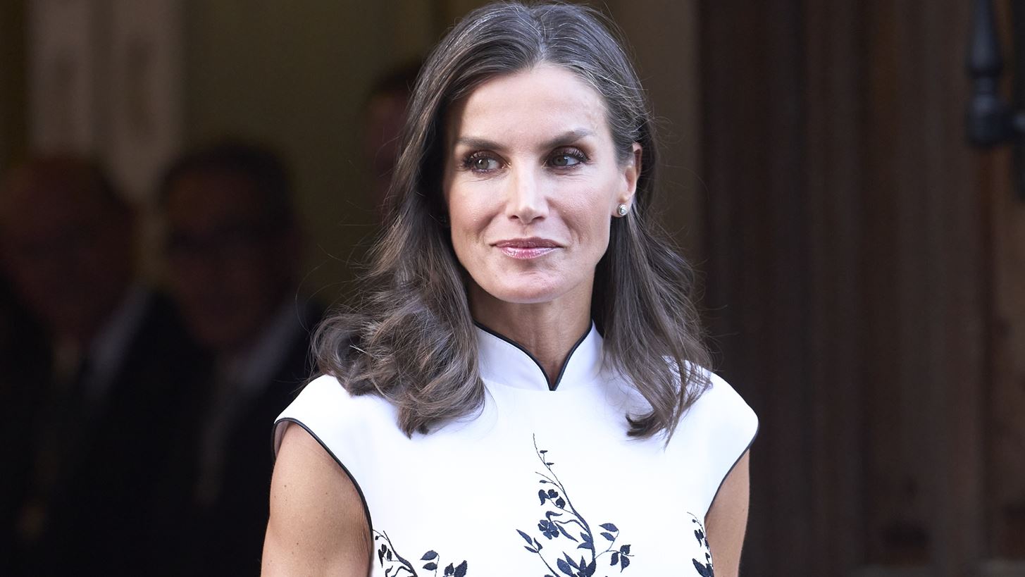 &#x397; &#x3B2;&#x3B1;&#x3C3;&#x3AF;&#x3BB;&#x3B9;&#x3C3;&#x3C3;&#x3B1; Letizia &#x3BC;&#x3B5; &#x3C4;&#x3BF; &#x3B1;&#x3B3;&#x3B1;&#x3C0;&#x3B7;&#x3BC;&#x3AD;&#x3BD;&#x3BF; &#x3C4;&#x3BF;&#x3C0; &#x3C4;&#x3C9;&#x3BD; &#x393;&#x3B1;&#x3BB;&#x3BB;&#x3AF;&#x3B4;&#x3C9;&#x3BD;