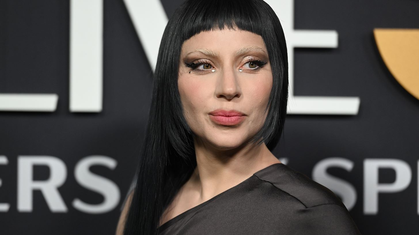 Lady Gaga: &quot;&#x39D;&#x3B9;&#x3CE;&#x3B8;&#x3C9; &#x3C0;&#x3C1;&#x3B1;&#x3B3;&#x3BC;&#x3B1;&#x3C4;&#x3B9;&#x3BA;&#x3AC; &#x3C4;&#x3C5;&#x3C7;&#x3B5;&#x3C1;&#x3AE; &#x3C0;&#x3BF;&#x3C5; &#x3B5;&#x3AF;&#x3BC;&#x3B1;&#x3B9; &#x3B6;&#x3C9;&#x3BD;&#x3C4;&#x3B1;&#x3BD;&#x3AE;&quot;