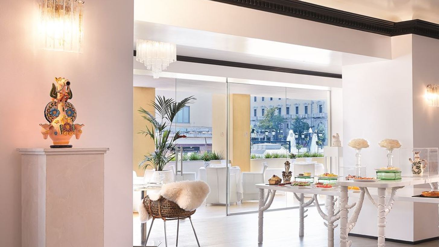 #Tidbits *: Urban Fine Dining