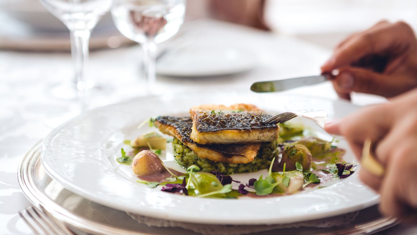 Fish and Seafood: &#x3A4;&#x3B1; &#x3B5;&#x3C3;&#x3C4;&#x3B9;&#x3B1;&#x3C4;&#x3CC;&#x3C1;&#x3B9;&#x3B1; &#x3C0;&#x3BF;&#x3C5; &#x3C3;&#x3BA;&#x3B5;&#x3C6;&#x3C4;&#x3CC;&#x3BC;&#x3B1;&#x3C3;&#x3C4;&#x3B5; &#x3C0;&#x3C1;&#x3CE;&#x3C4;&#x3B1; &#x3CC;&#x3C4;&#x3B1;&#x3BD; &#x3B1;&#x3BD;&#x3B1;&#x3B6;&#x3B7;&#x3C4;&#x3BF;&#x3CD;&#x3BC;&#x3B5; &#x3B8;&#x3B1;&#x3BB;&#x3B1;&#x3C3;&#x3C3;&#x3B9;&#x3BD;&#x3AD;&#x3C2; &#x3B3;&#x3B5;&#x3CD;&#x3C3;&#x3B5;&#x3B9;&#x3C2;